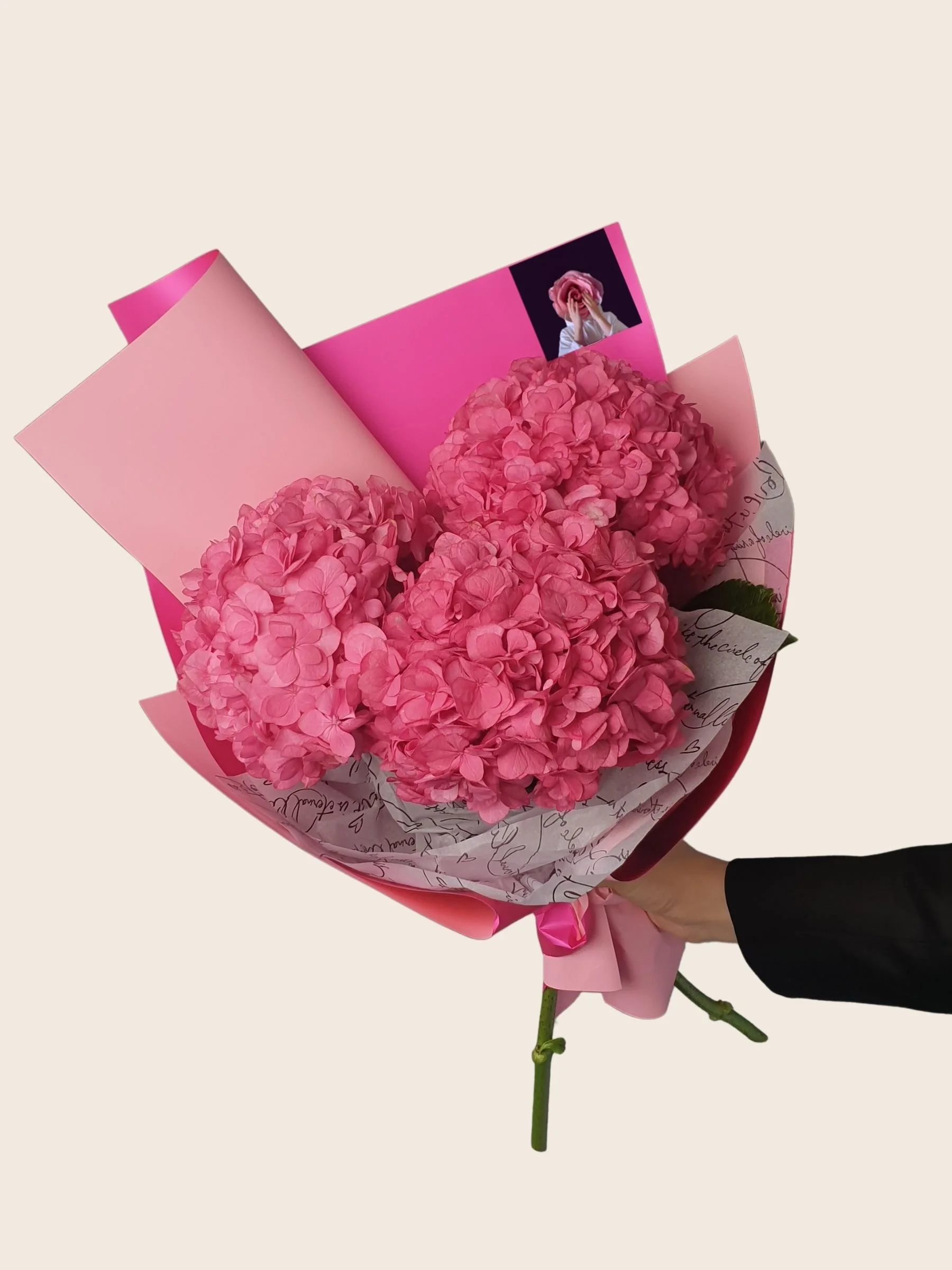 hot-pink-hydrengea-bouquet-gift-of-flowers.jpg