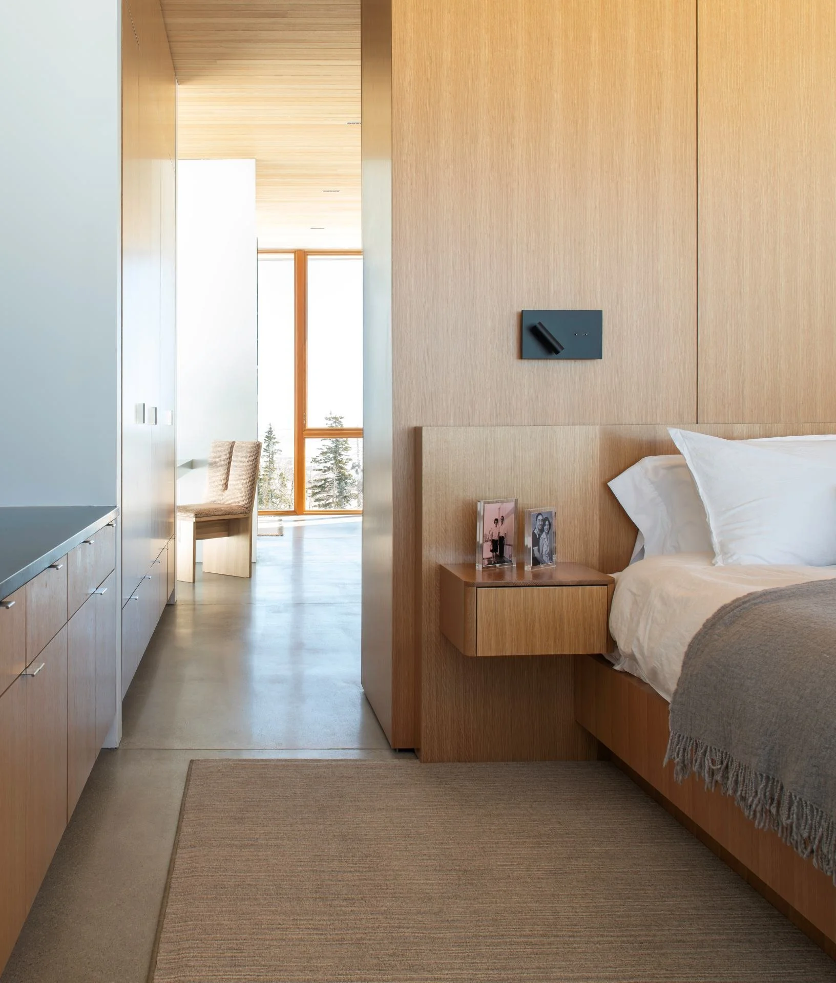 Wood panel and built in bed designed by Sparano + Mooney Architecture