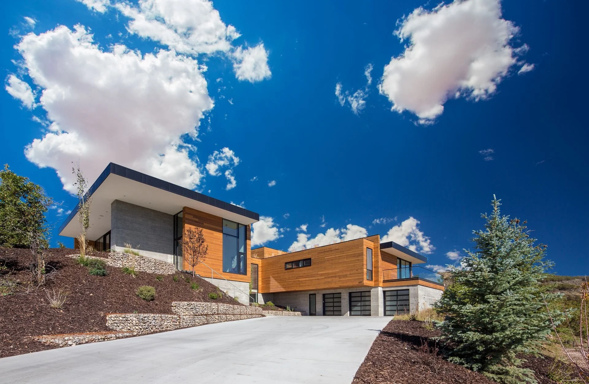 SELECTING AN ARCHITECT