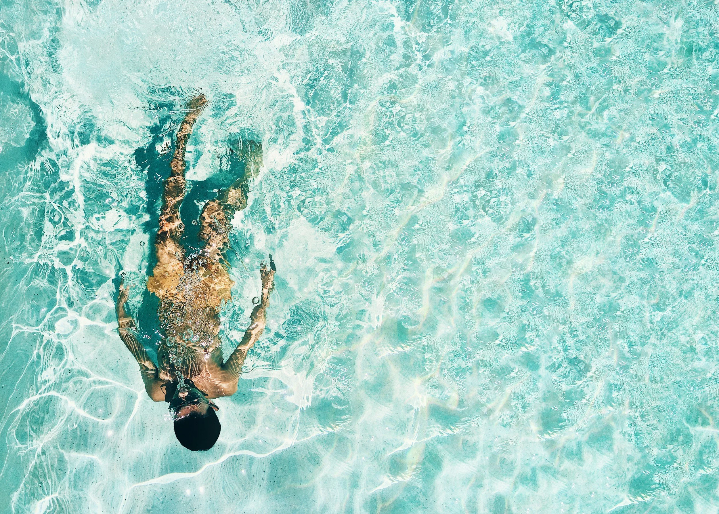 Is Chemical Sunscreen Safe? A Look at Ingredients and Alternatives