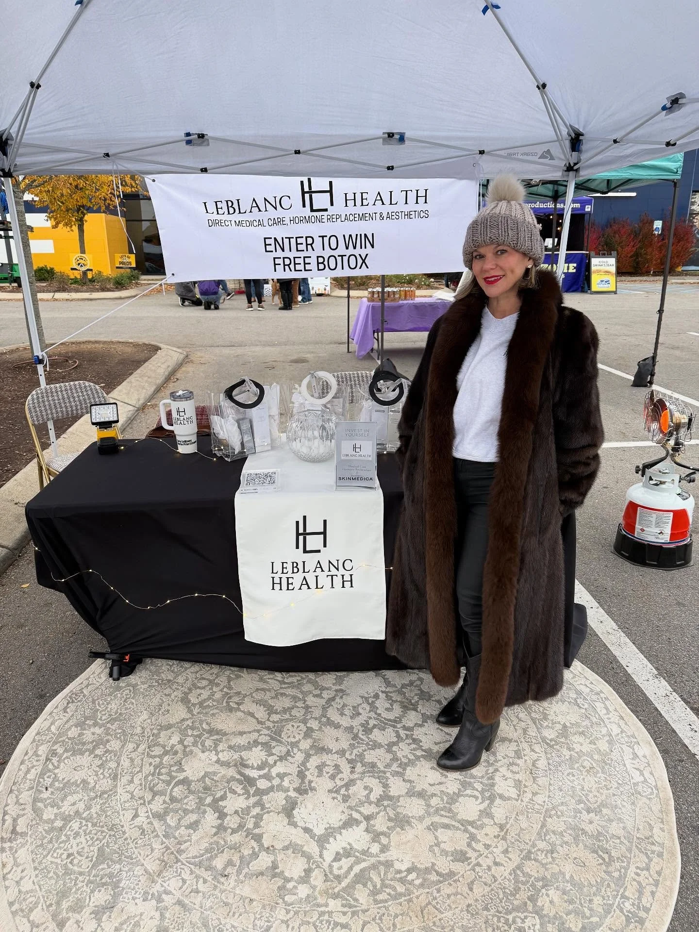 Lots of free prizes! #tasteofbellevue #nashville #botox #leblanchealth #juvederm