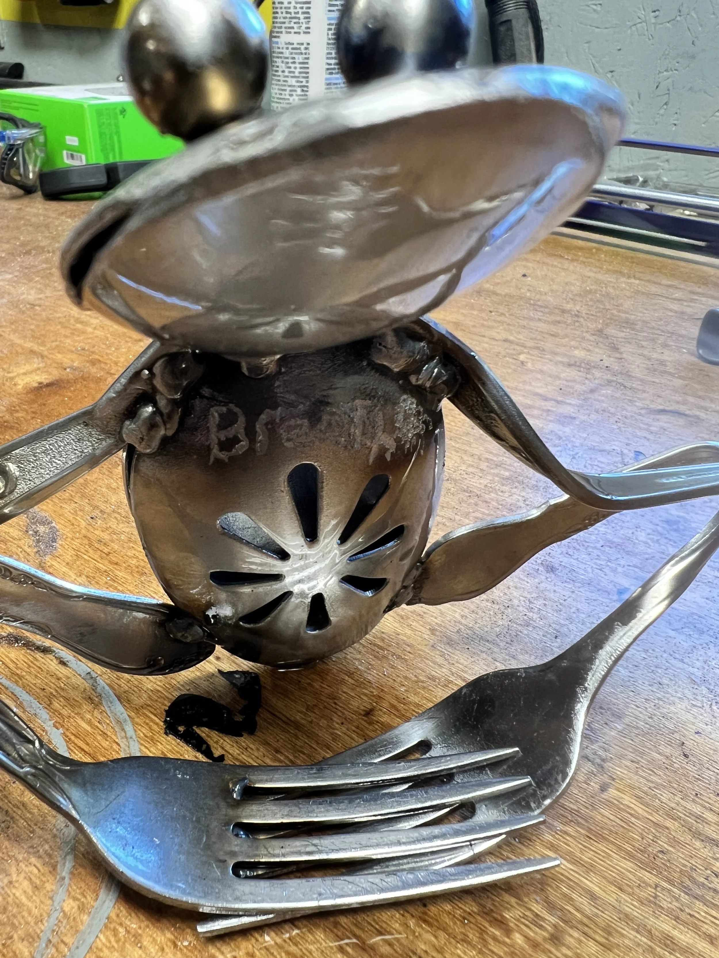 Cutlery welded frog