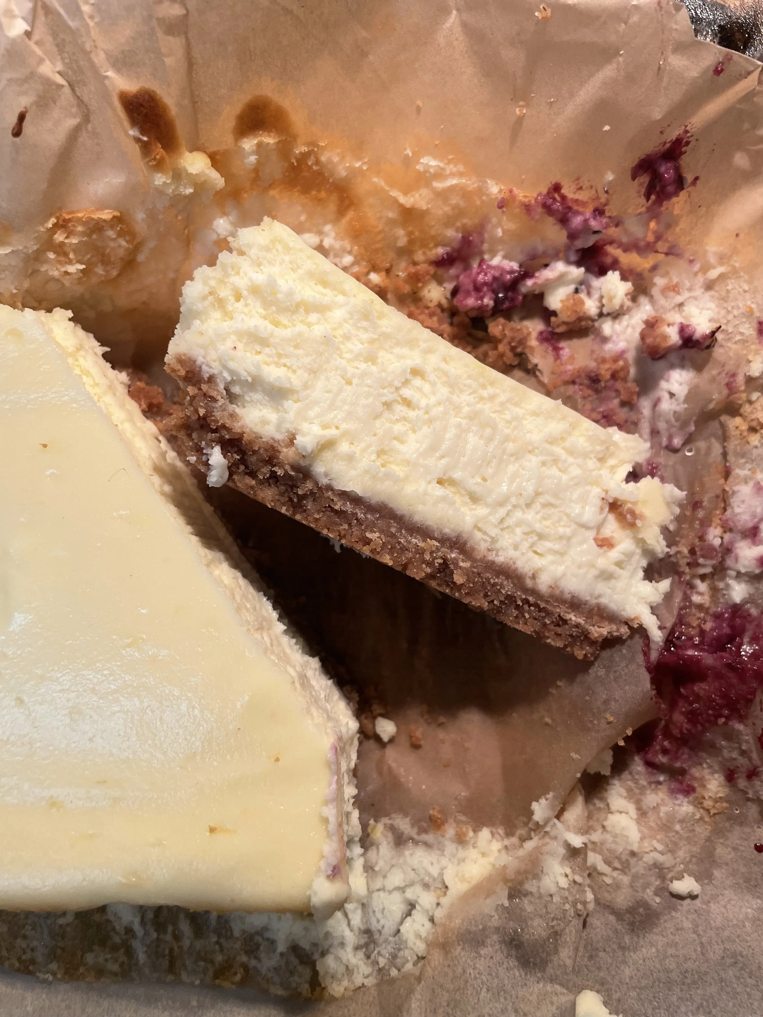 Lemon Cheesecake with Blueberry Compote