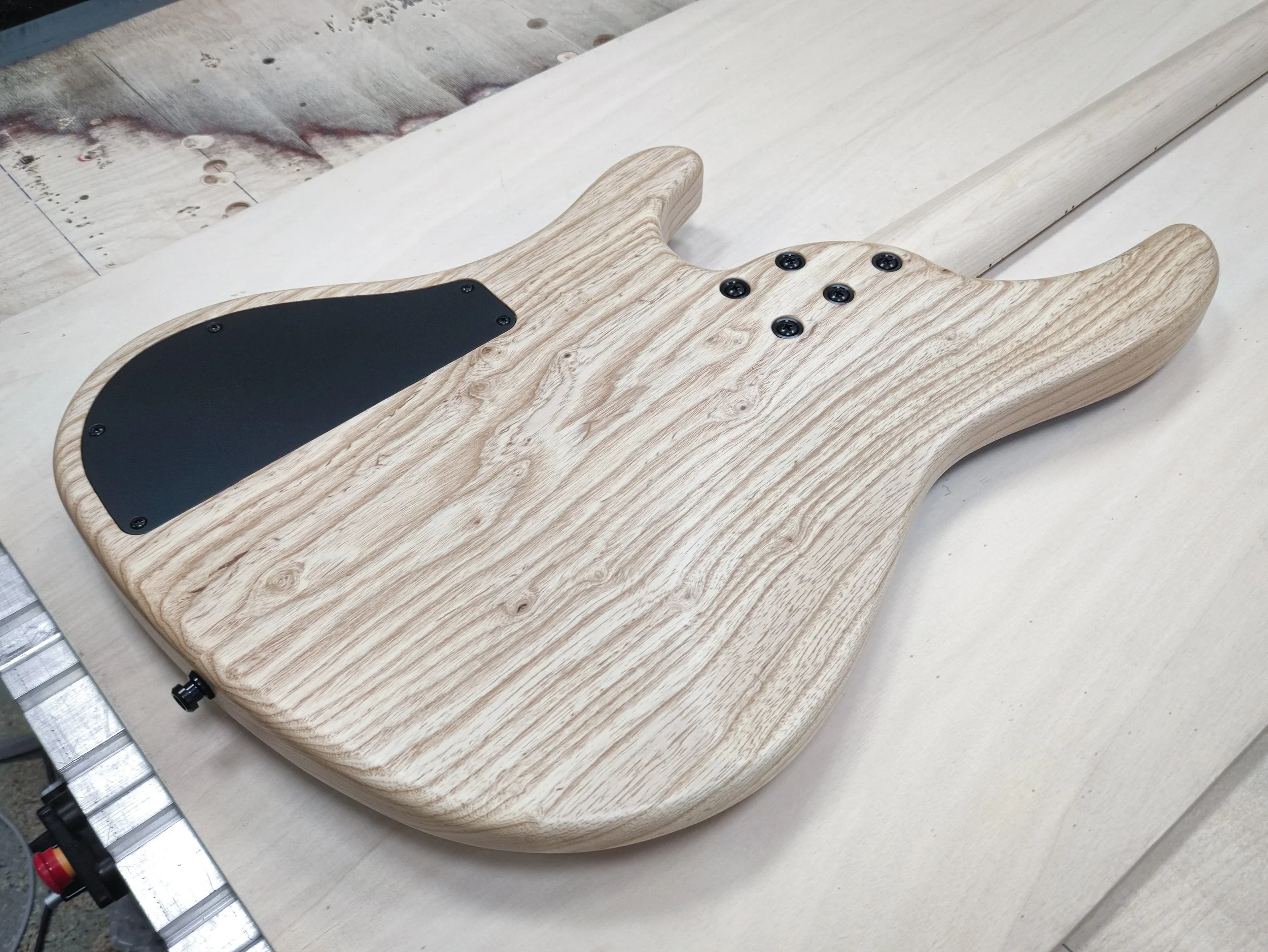 Alusonic J-Special Deluxe 4-String Bass – Purple Custom Italian 