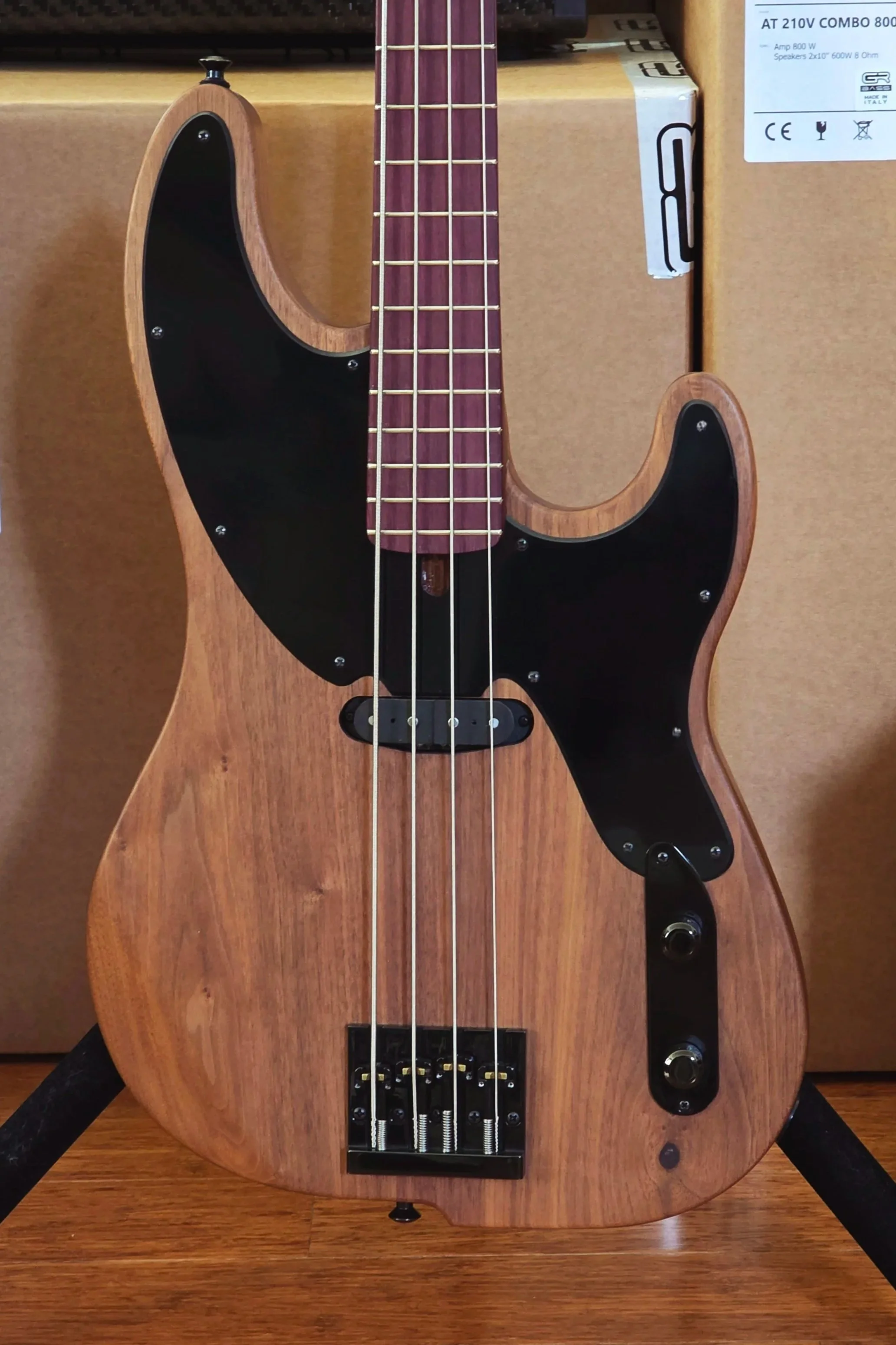 Alusonic J-Special Deluxe 4-String Bass – Purple Custom Italian