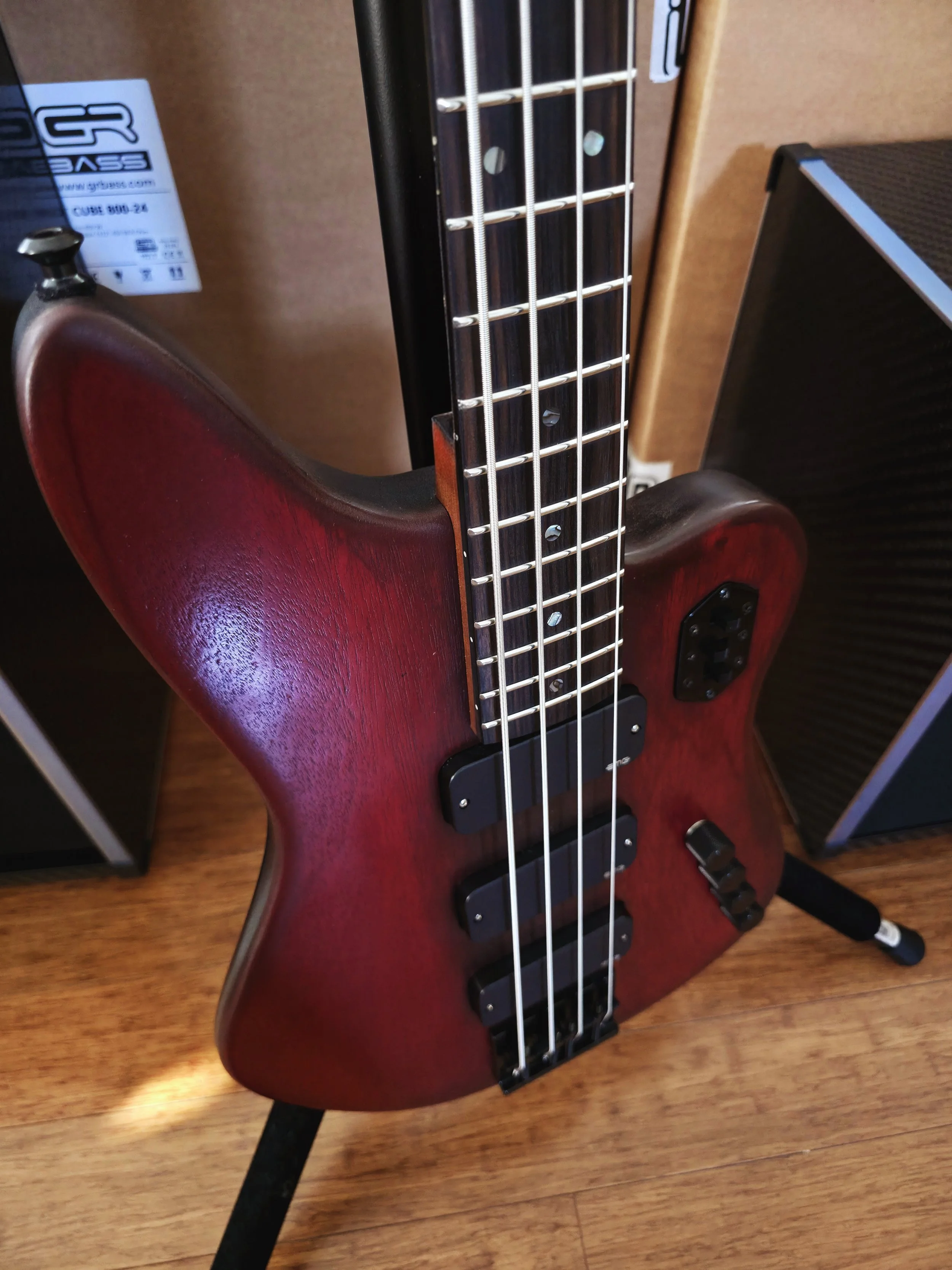 McGrath Rebel 4-String Bass Rosewood Fretboard