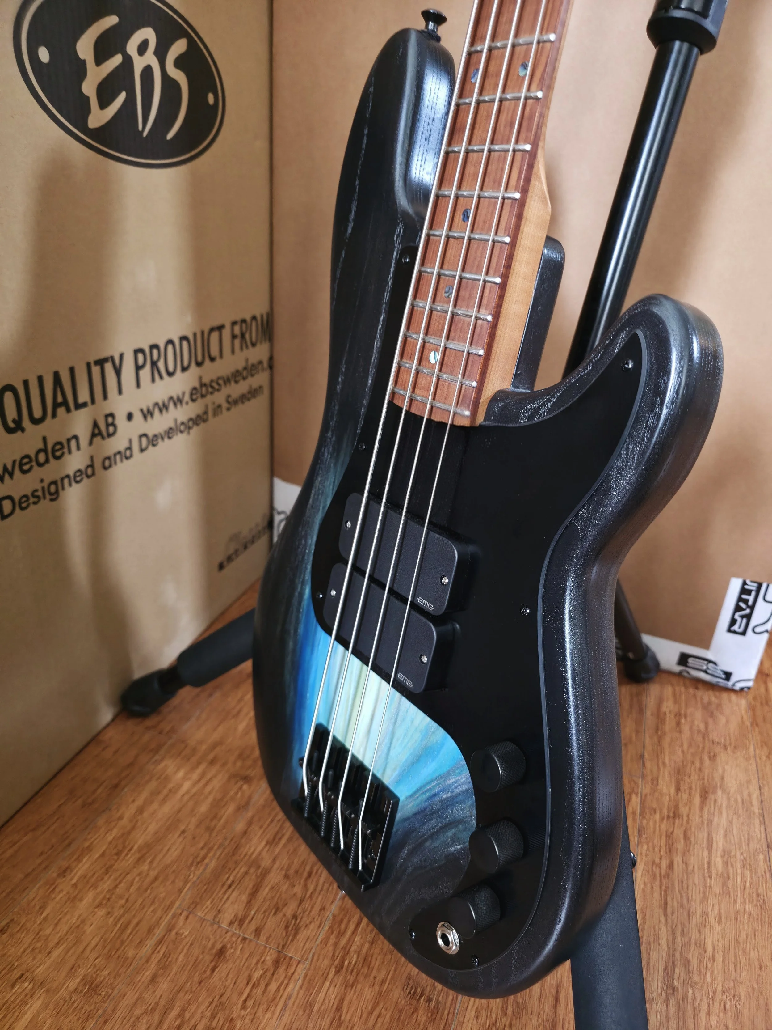 McGrath Thumper Short-Scale - Black Sands