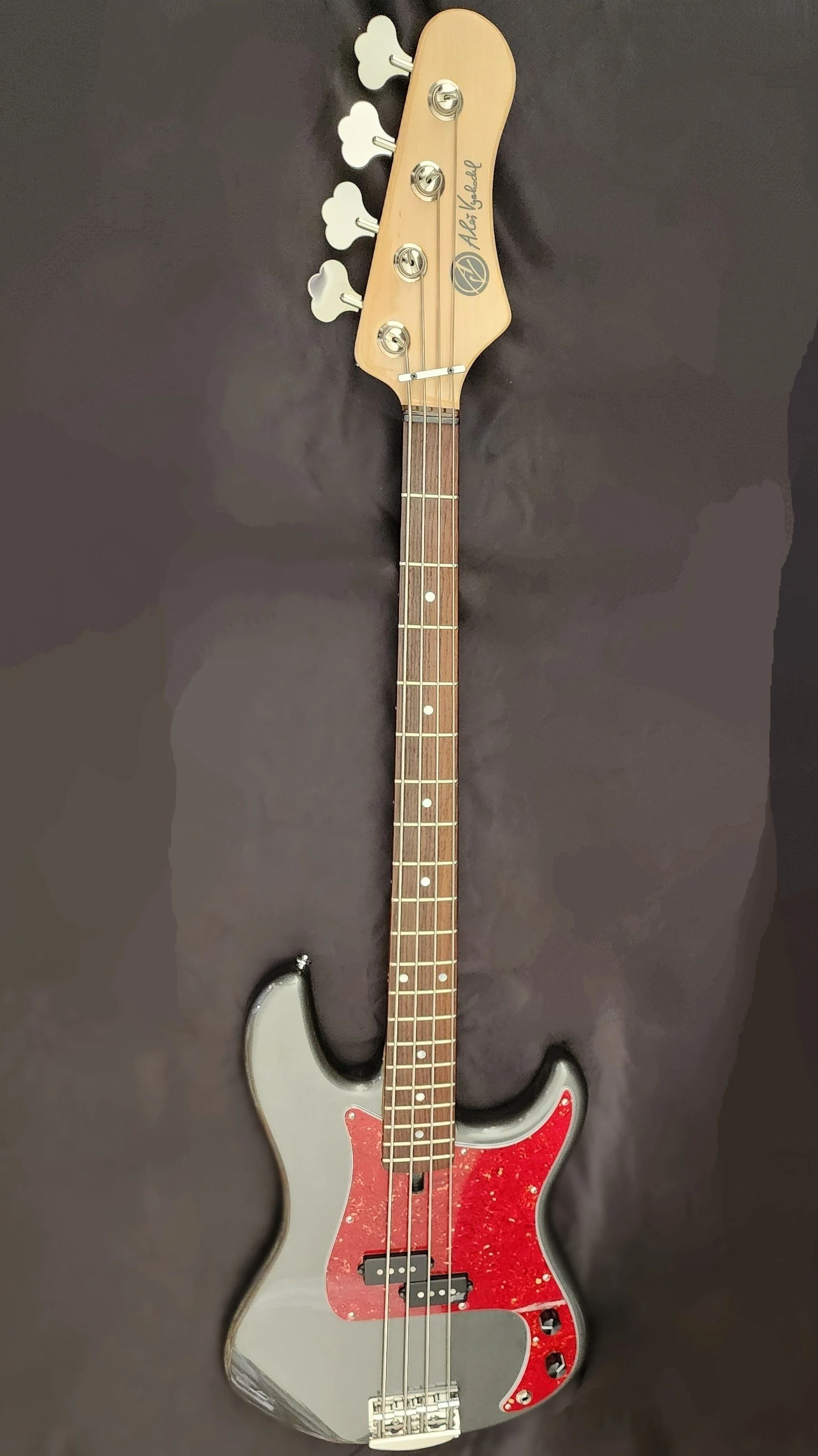 Alusonic J-Special Deluxe 4-String Bass – Purple Custom Italian