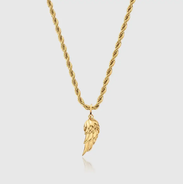 Upgrade your jewelry collection with this gold-plated angel wing pendant necklace.