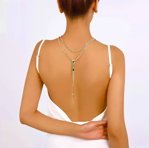 Turn heads with this gold-plated Y-shaped rhinestone and green gemstone necklace – the ultimate statement piece for luxe nights out.