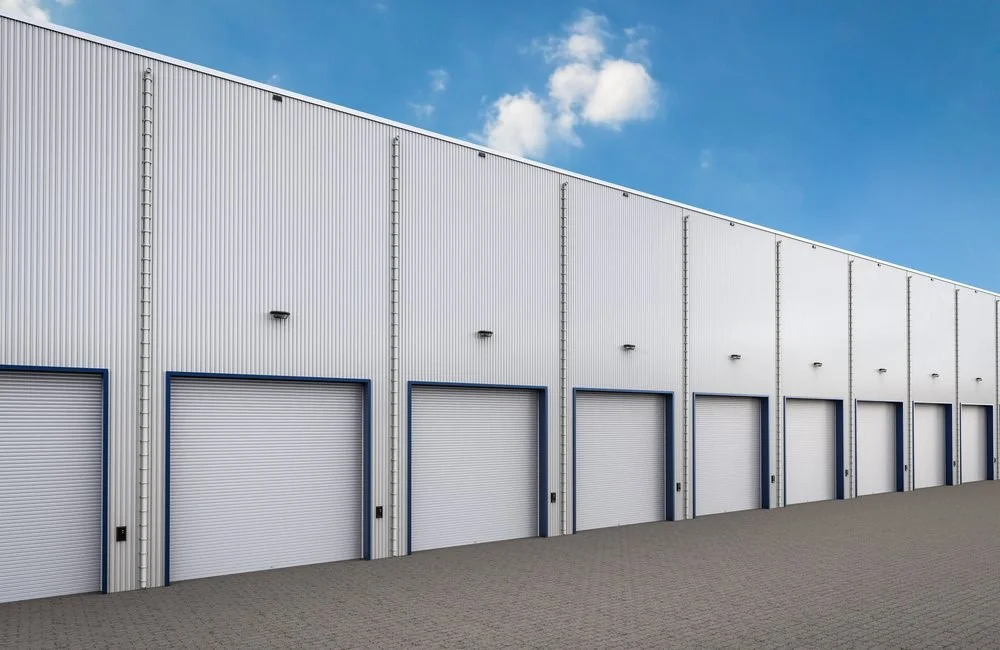 Roll-Up-vs.-Overhead-Garage-Door-Whats-the-Difference-Which-one-to-Choose-1000x650.jpg