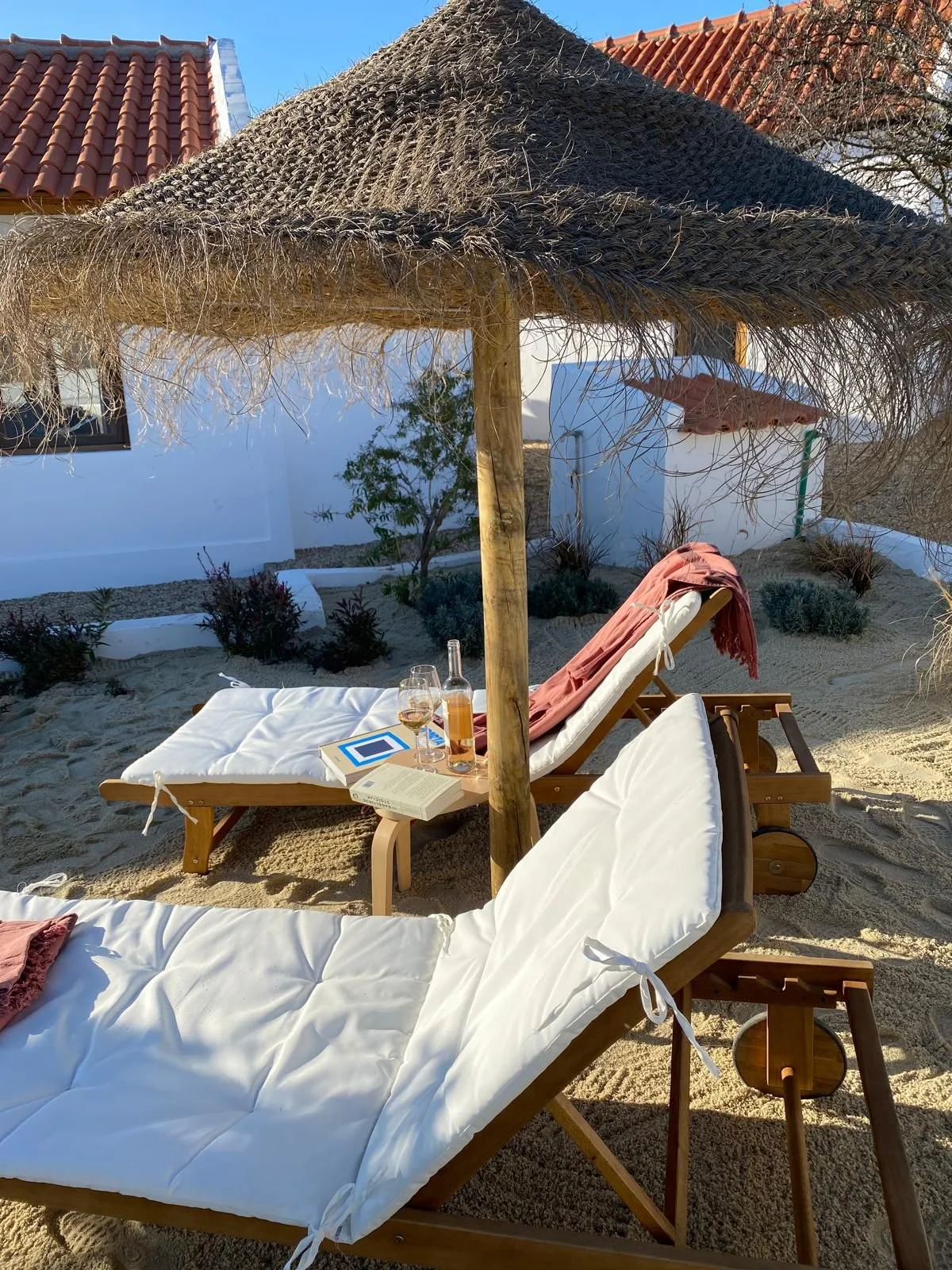 Casa Anna Comporta Lounge garden.jpeg