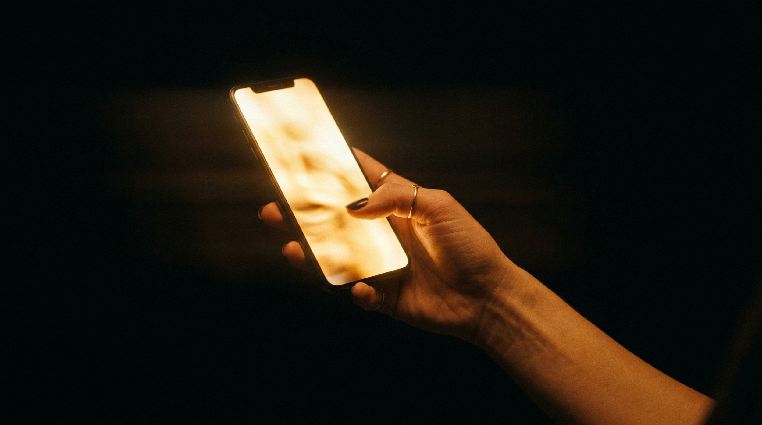 Micro Drama: Il Formato da 11 Miliardi che l'Italia Non Ha Ancora Scoperto