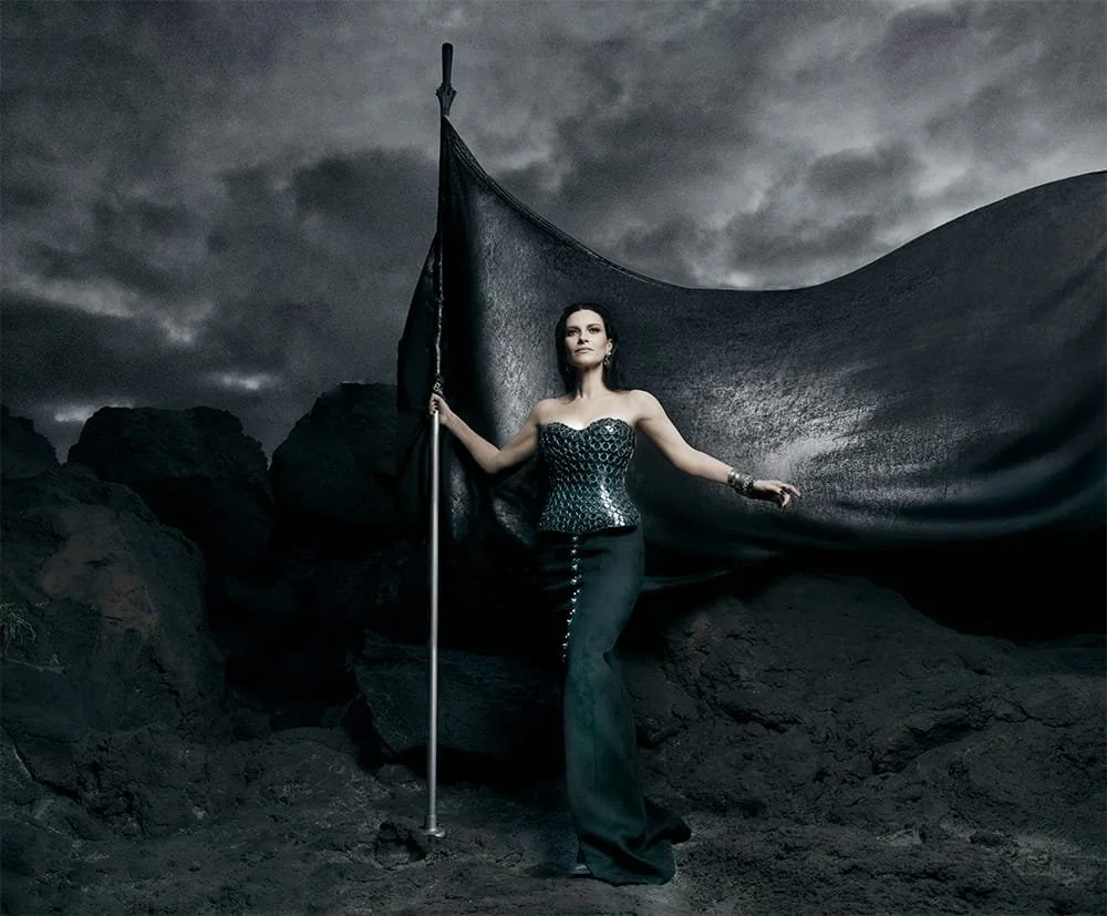 Laura_Pausini_Io_Canto_World_Tour