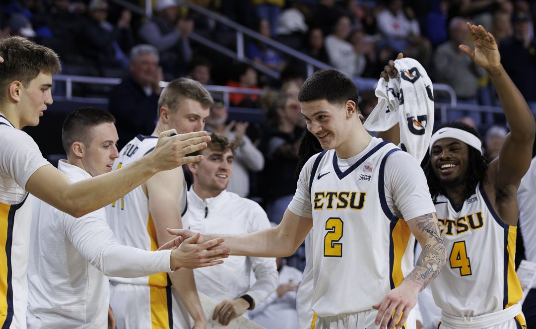 playerlastname_playerfirstname_athleticyear_sport_PS20251205_7 (1).jpg