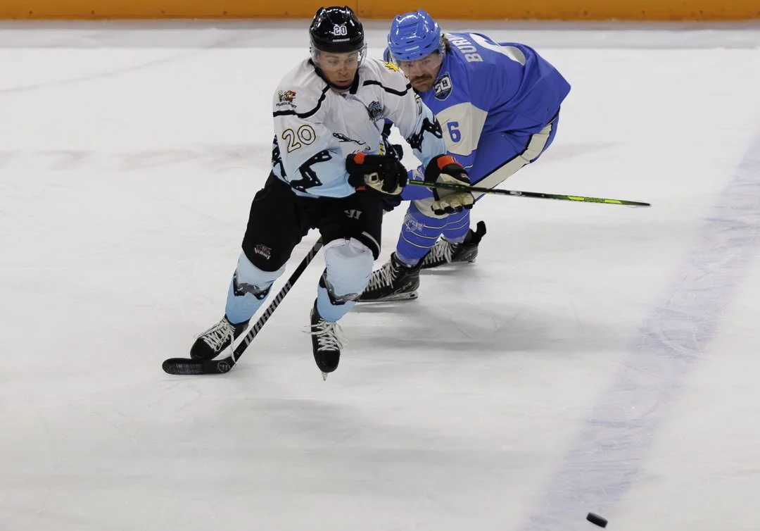 Carson Vance of the Icebears went head to head with Tyler Burnie, 2026
