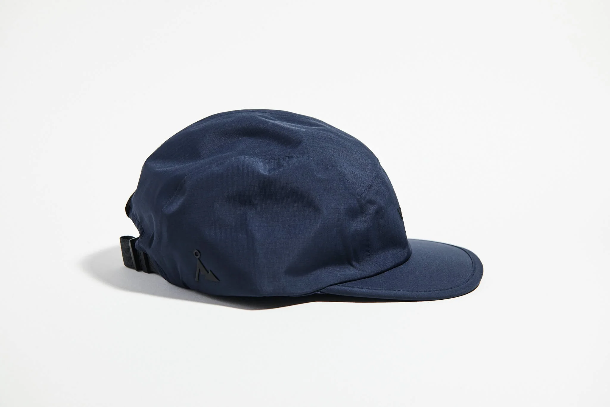 våga-fell-cap-navy-blue-side.jpg