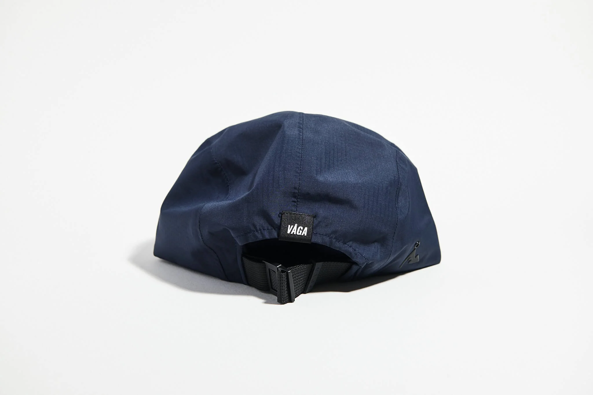 våga-fell-cap-navy-blue-back.jpg