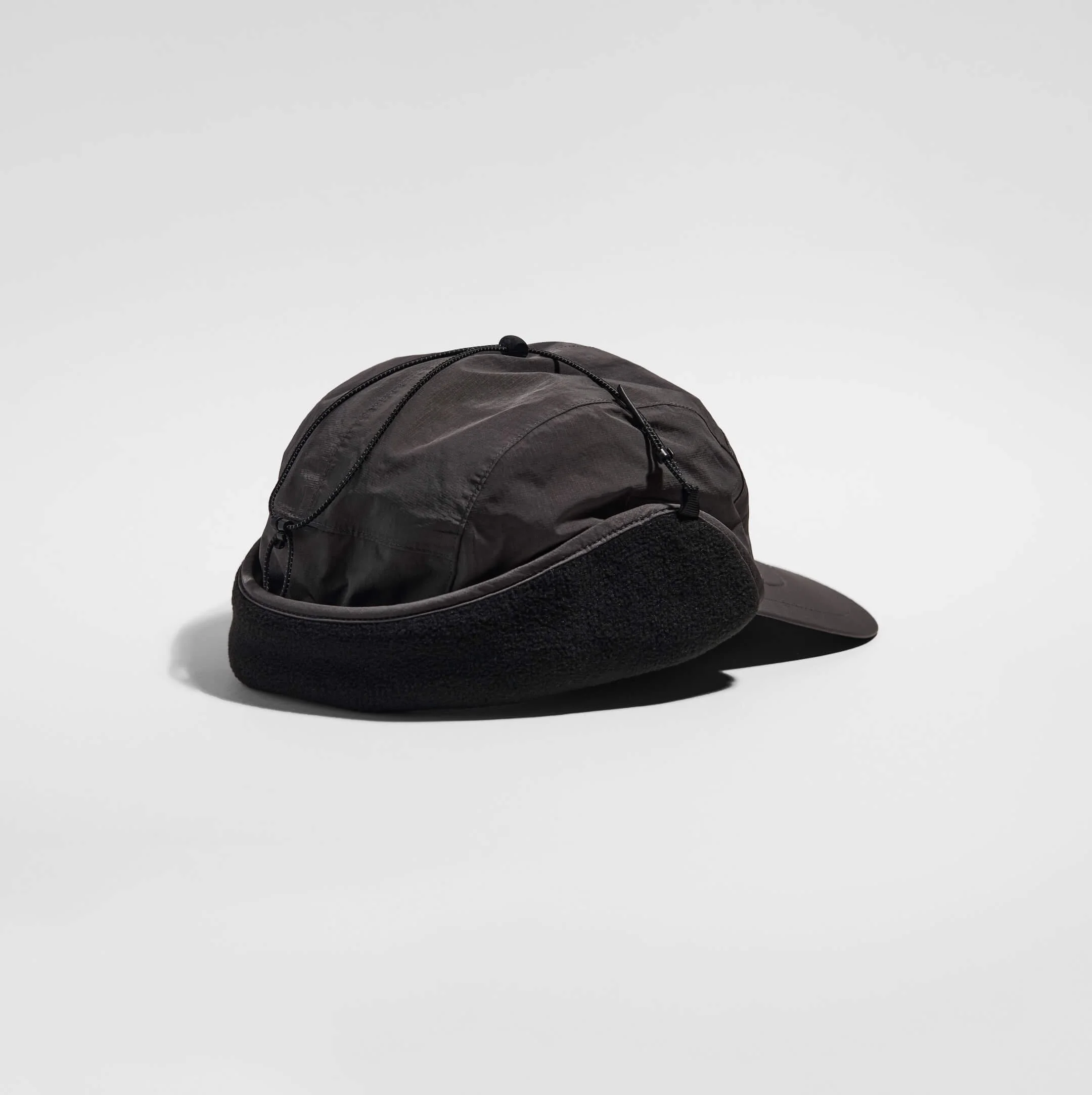 vaga-padded-hiker-cap-mid-grey-folded-angle-new.jpg