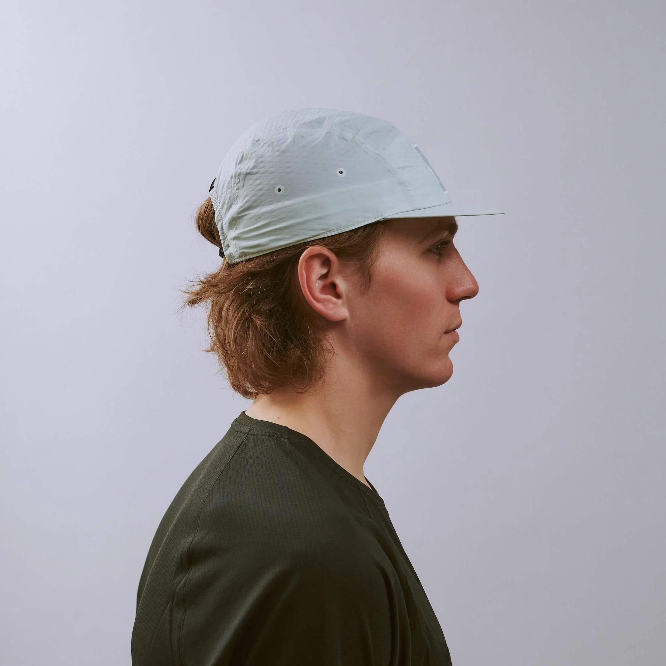 vaga-viper-lite-cap-textured-running-cap-mint-e-model-profile.jpg
