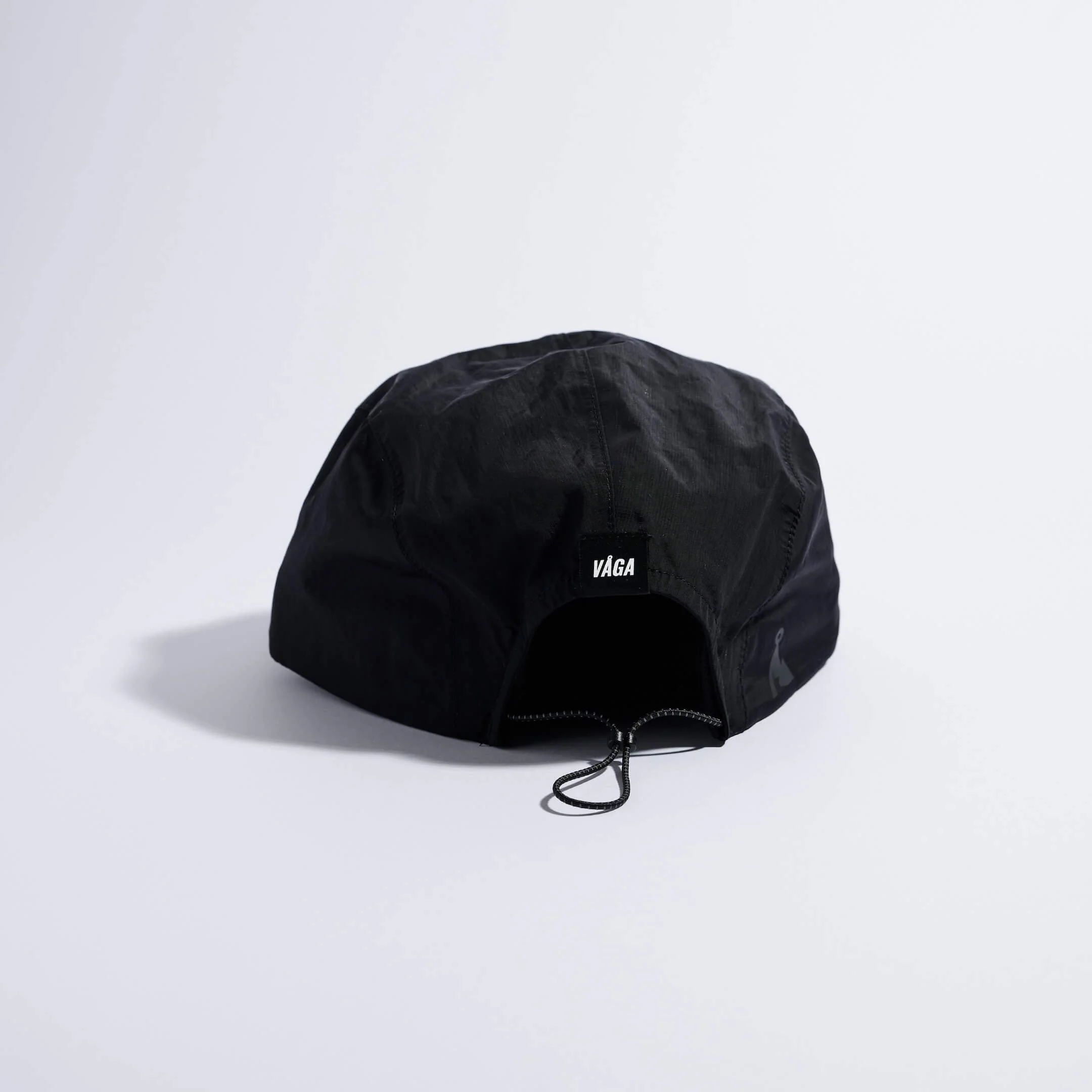 vaga-pacer-cap-running-cap-black-back.jpg