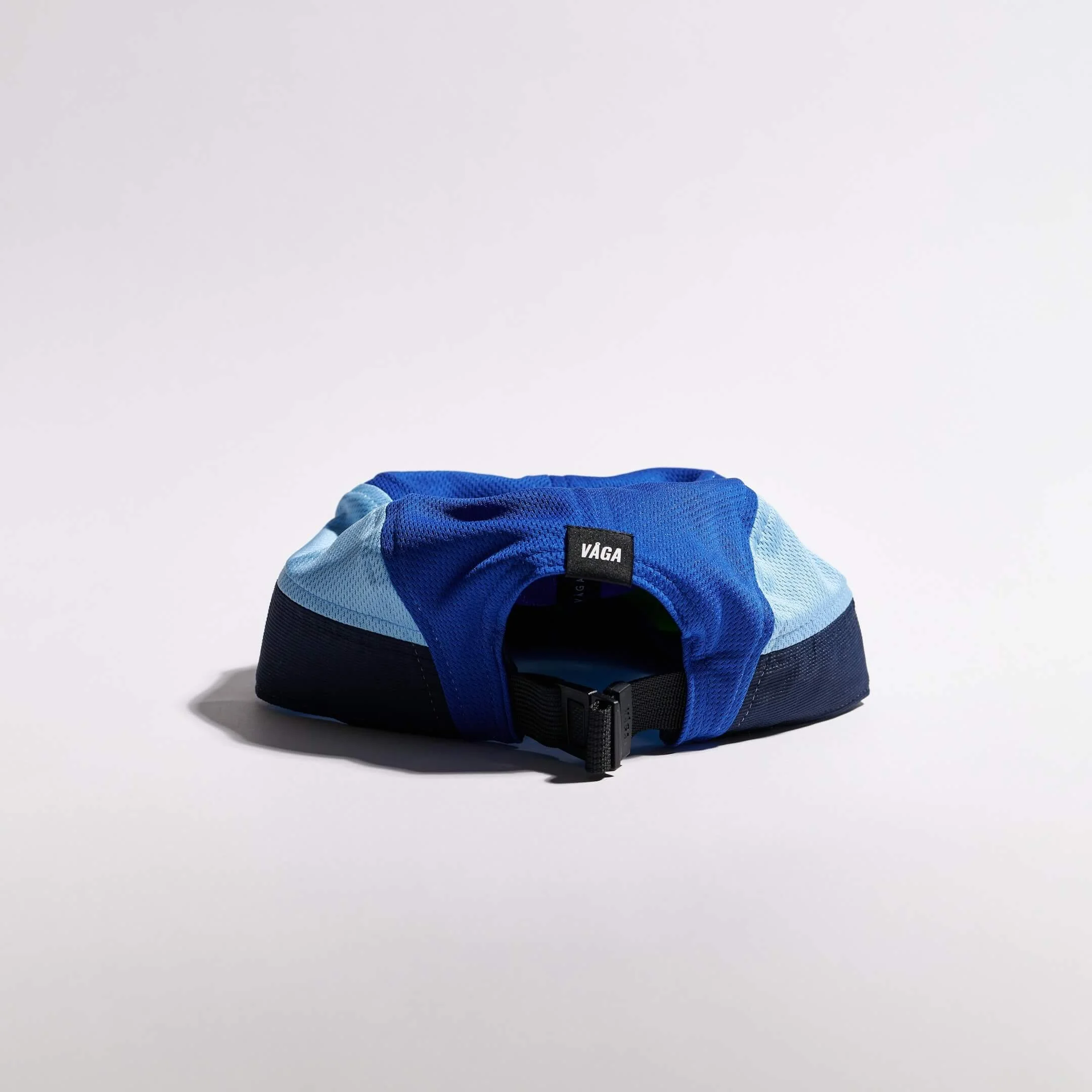 vaga-club-cap-running-cap-bluebird-back.jpg