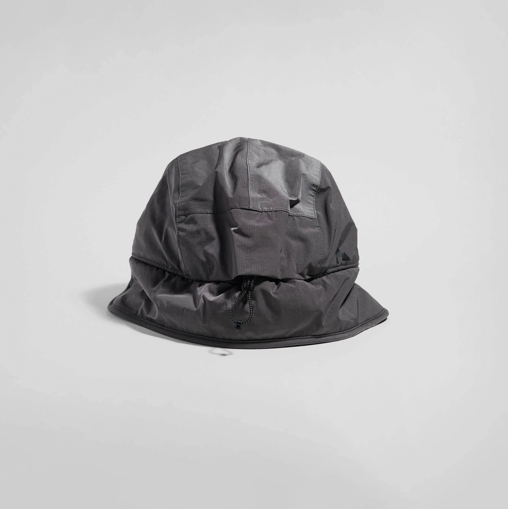 vaga-padded-hiker-cap-mid-grey-back.jpg