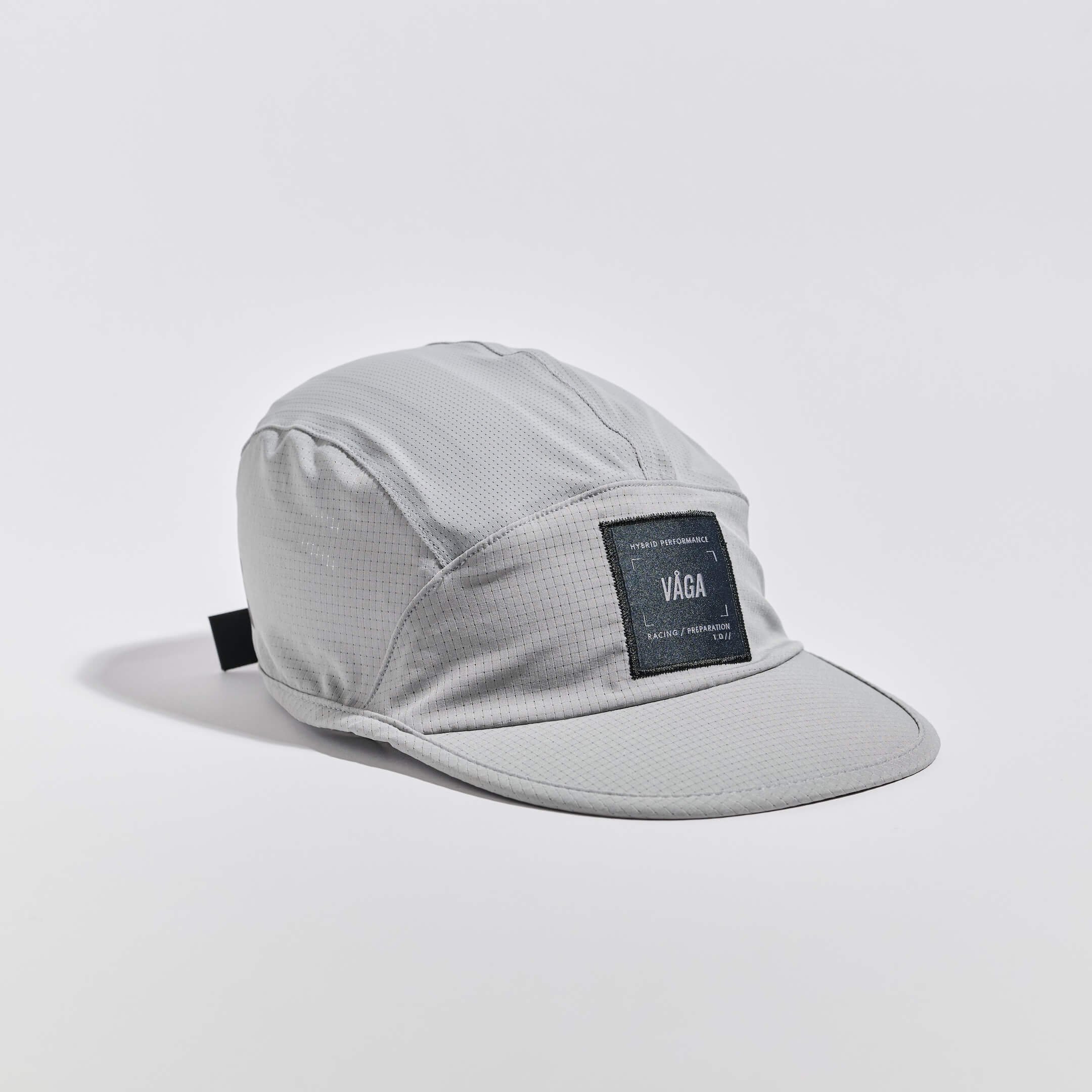 vaga-transit-lite-cap-unstructured-running-cap-aluminiumgrey-front-angle.jpg