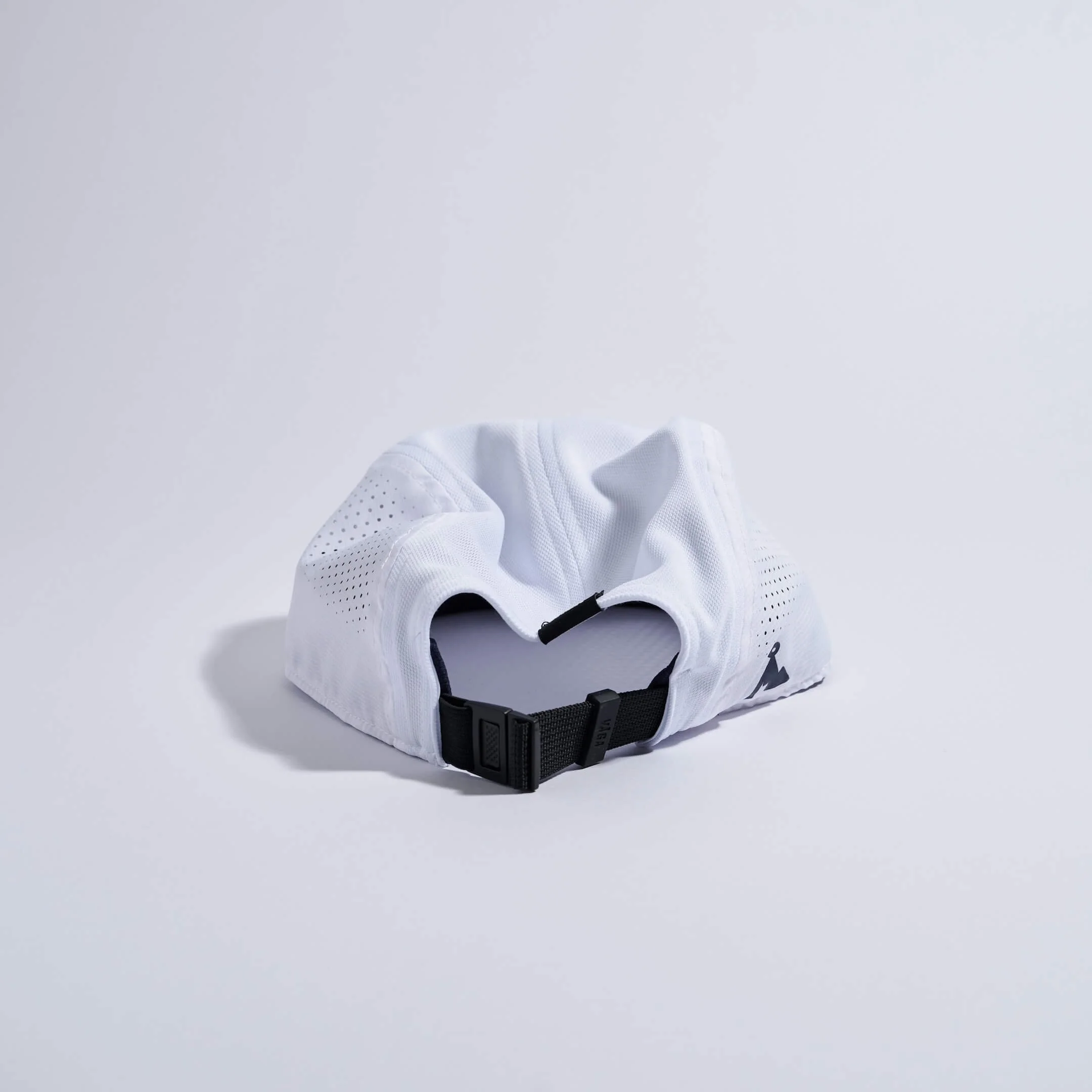 vaga-feather-racing-cap-white-back.jpg
