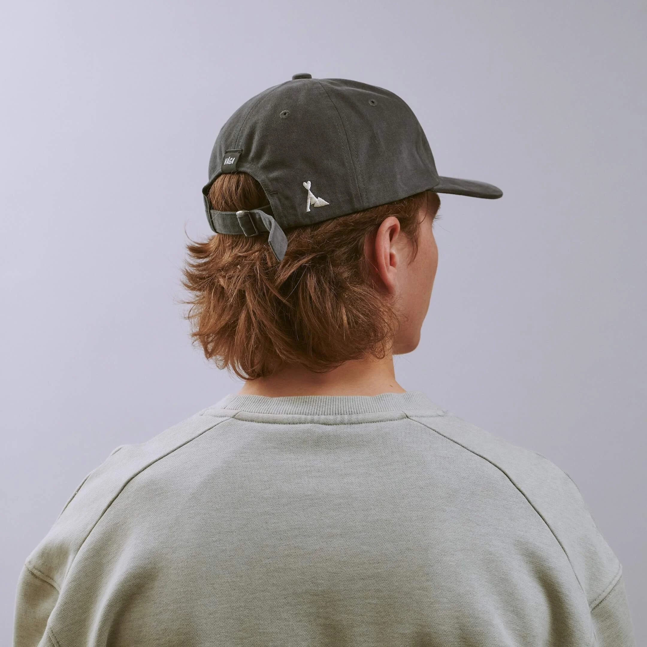 vaga-didnt-go-lifestyle-cap-charcoal-model-e-angle.jpg