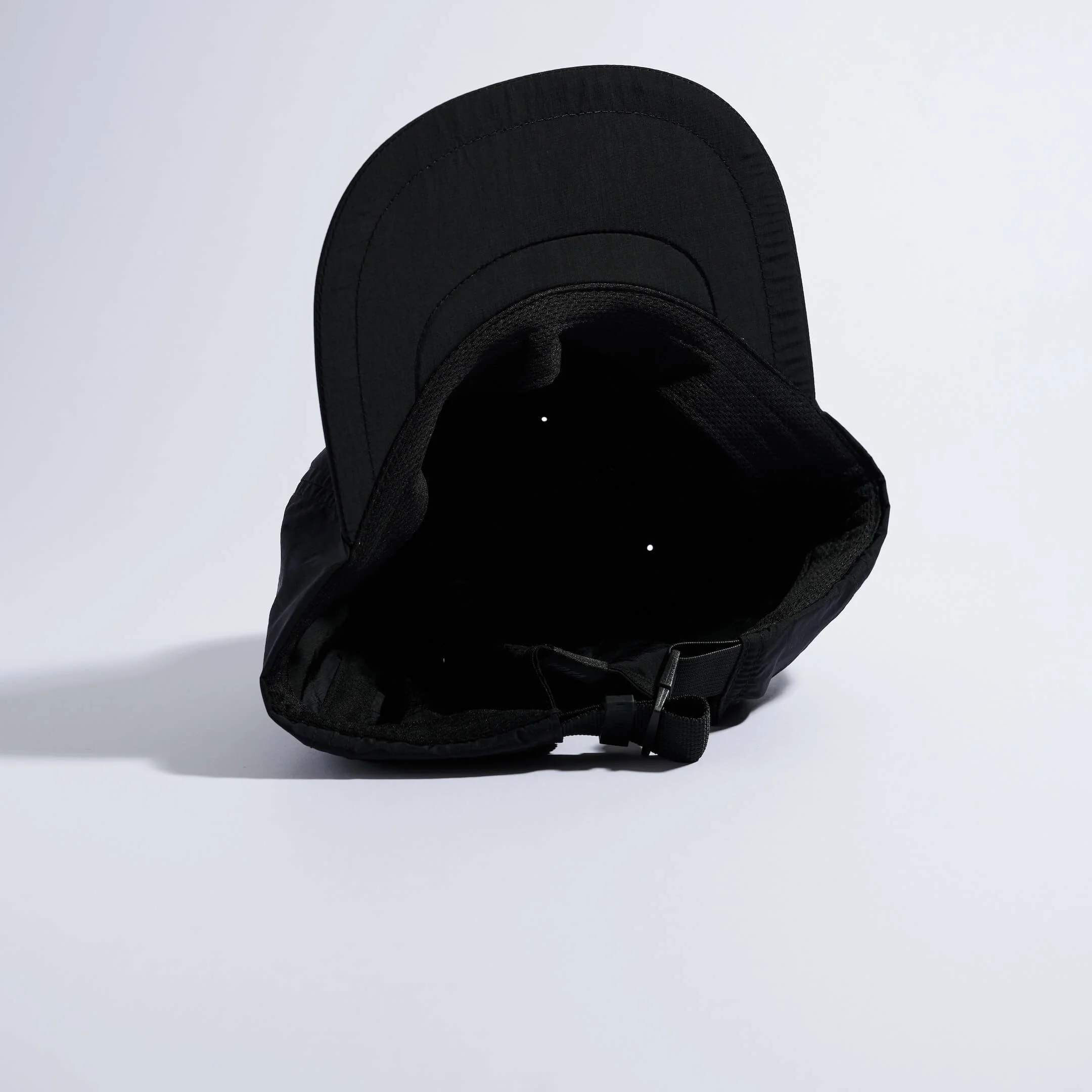 vaga-drift-cap-running-cap-black-underneath.jpg