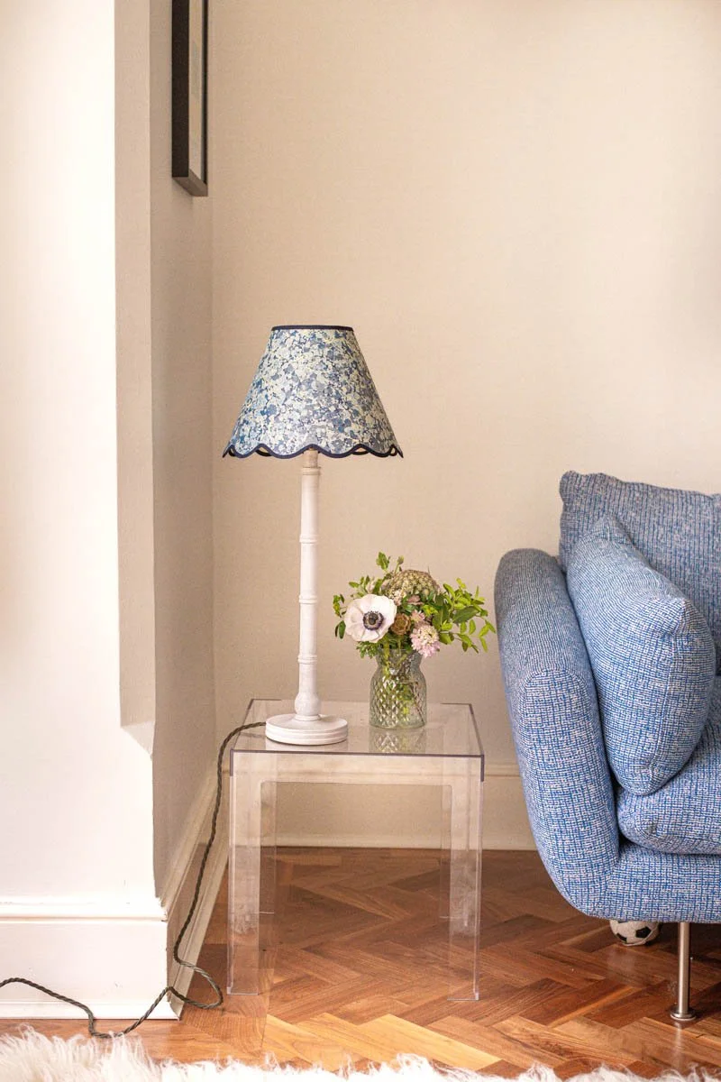 Blue bubble scallop marbled lampshade