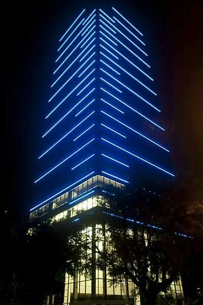 Iluminación arquitectónica NUVVO Guatemala 2.jpeg