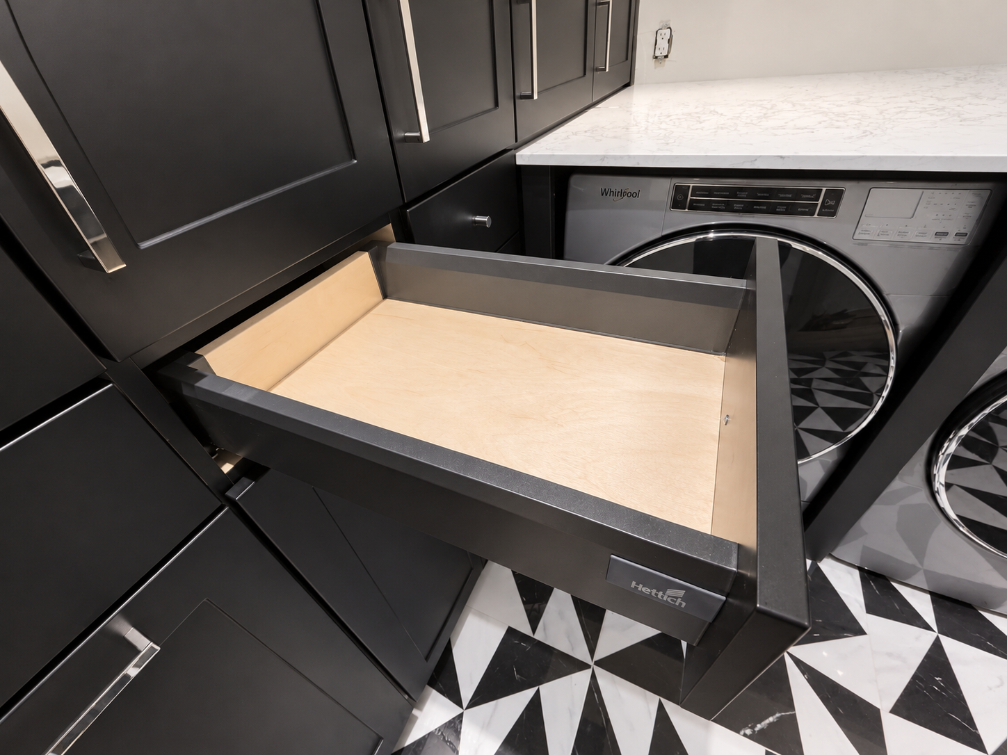 Hettich drawer hardware