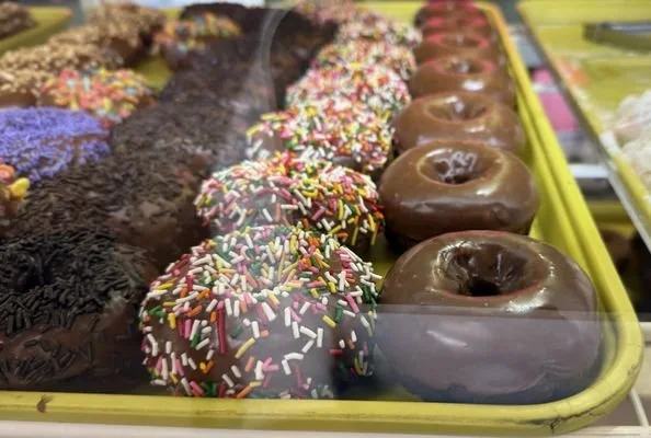 Hing's Donuts in Bishop CA