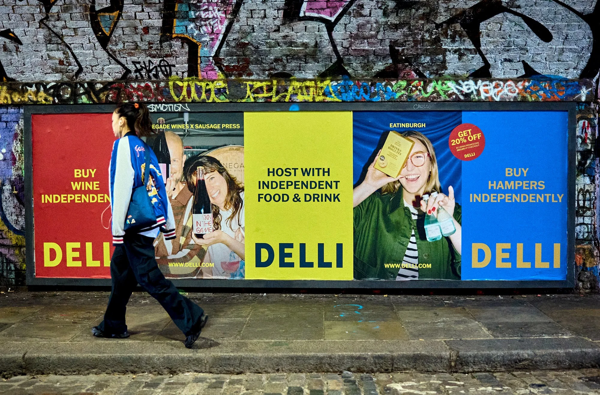 Billboard Appearance for Delli captured by Alexia Lim.