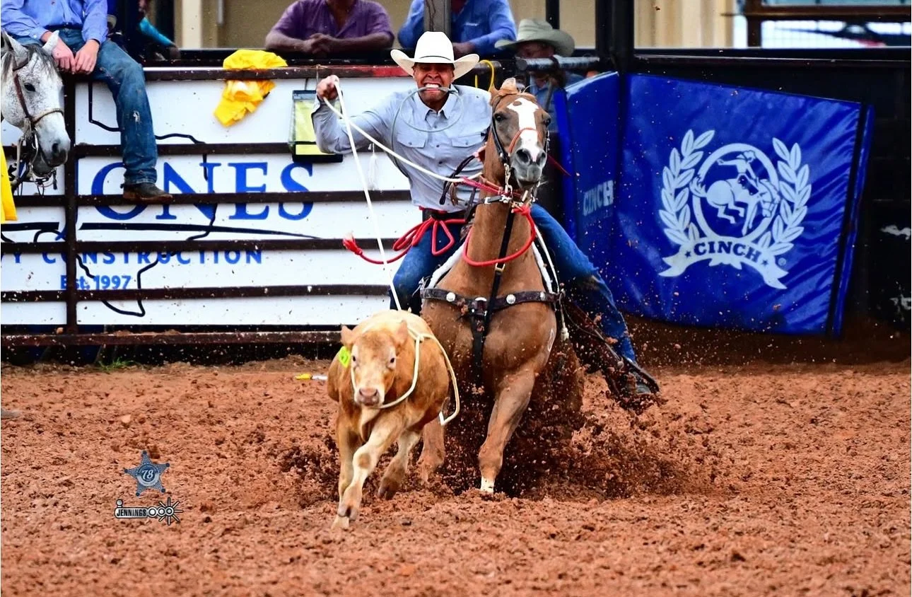 Congratulations to @themoneymayfield , your 2025 PCSP Frontier Days Tie Down Champion! 👏 He roped fast, made it count, and now he&rsquo;s headed to the NFR. All eyes on Vegas, Shad! 💥🐂

#PCSP #FrontierDaysRodeo #TieDownRoping #VegasBound #NFR2025 