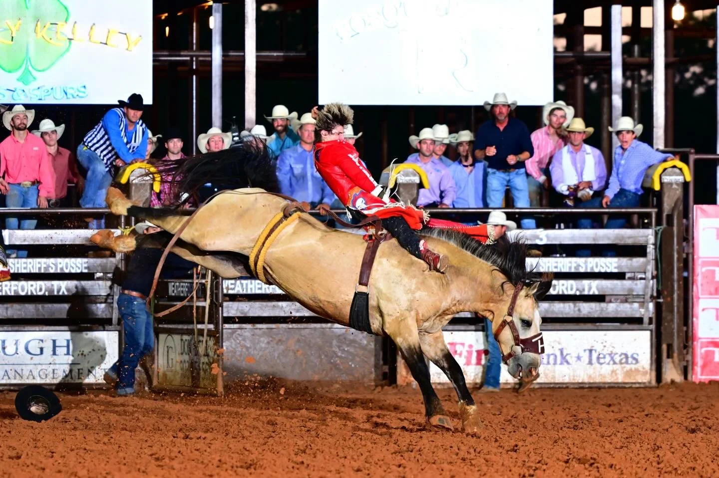 From Parker County to the Las Vegas stage, Rocker Steiner is your 2025 Wrangler National Finals Rodeo Bareback World Champion. Parker County native taking the world title and making Parker County proud. 🏆🤠 Congrats Cowboy! 🤠
#RockerSteiner #WorldC