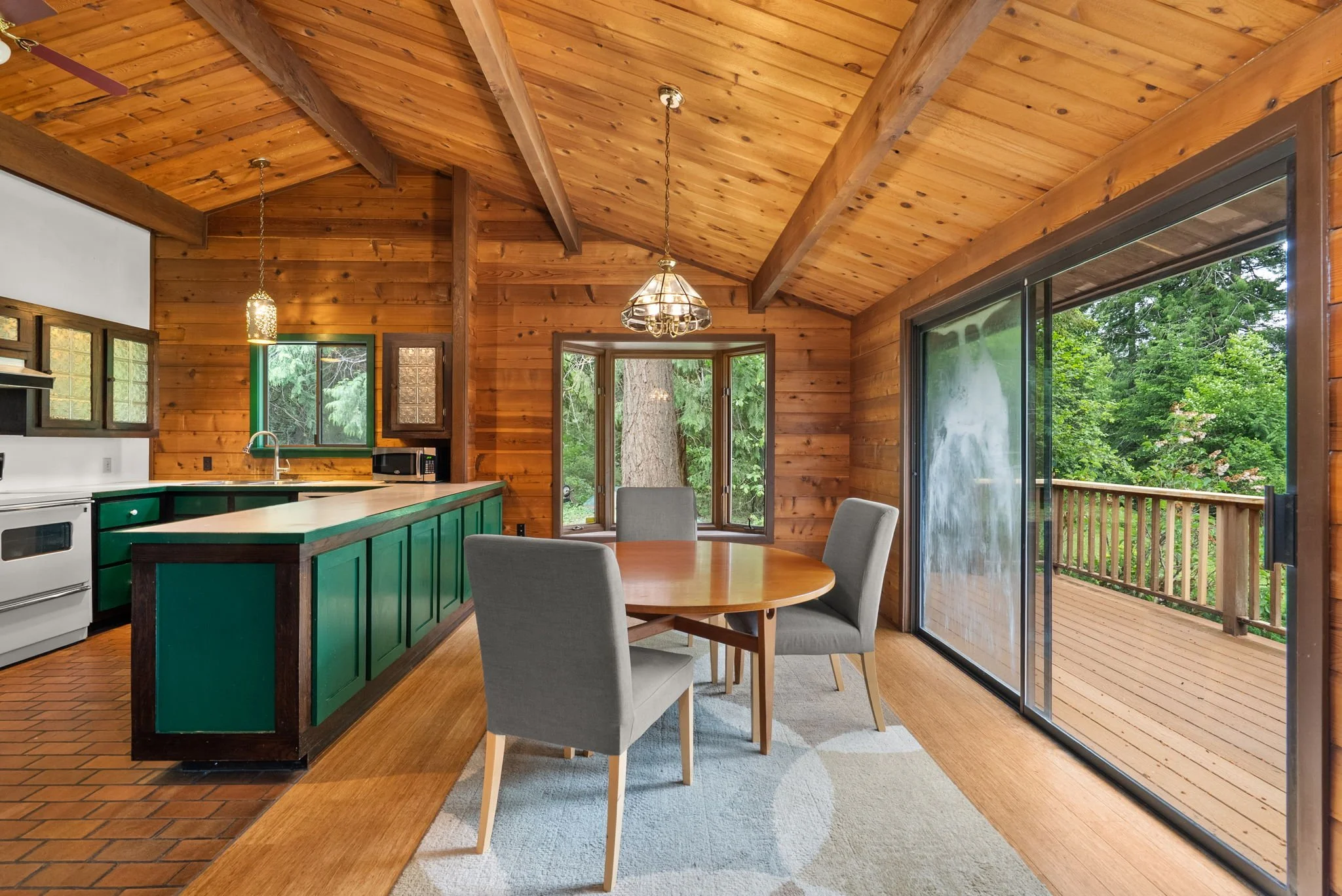 17-web-or-mls-4641 Oyster Bay Rd NW, Olympia, WA_Luminate Media_17.jpg