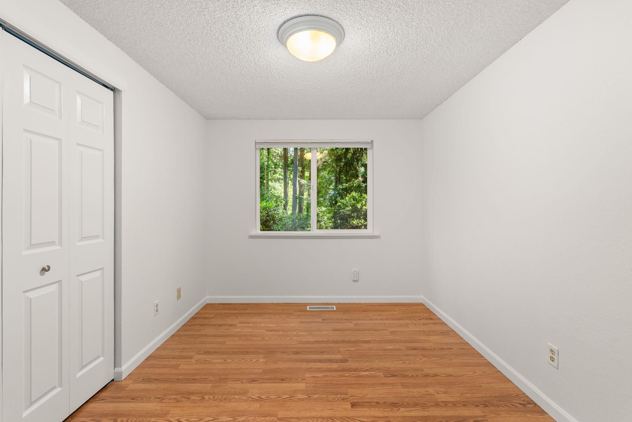 29-web-or-mls-4938 Hilton Rd NE, Olympia, WA_Luminate Media_29.jpg