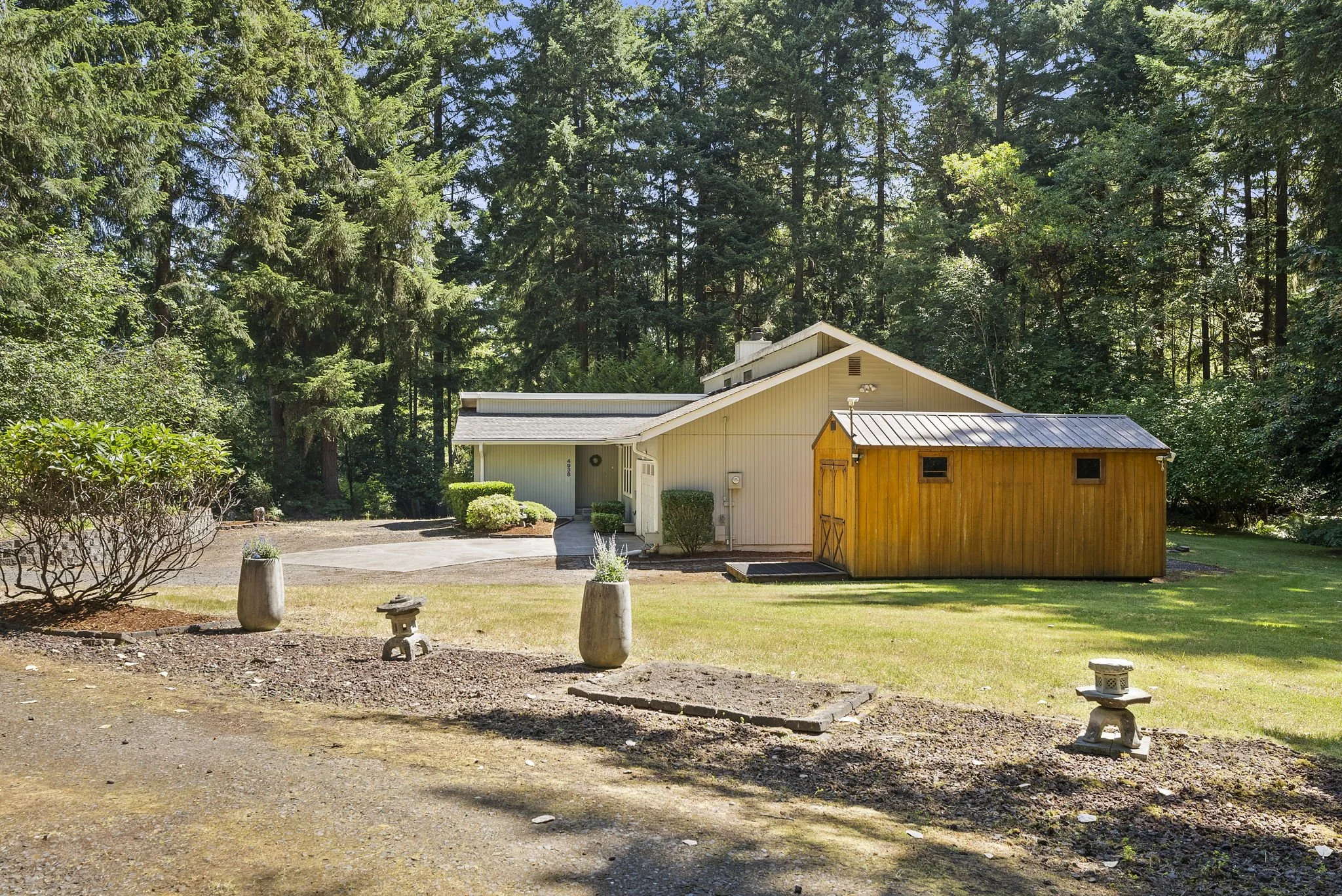 36-web-or-mls-4938 Hilton Rd NE, Olympia, WA_Luminate Media_36.jpg