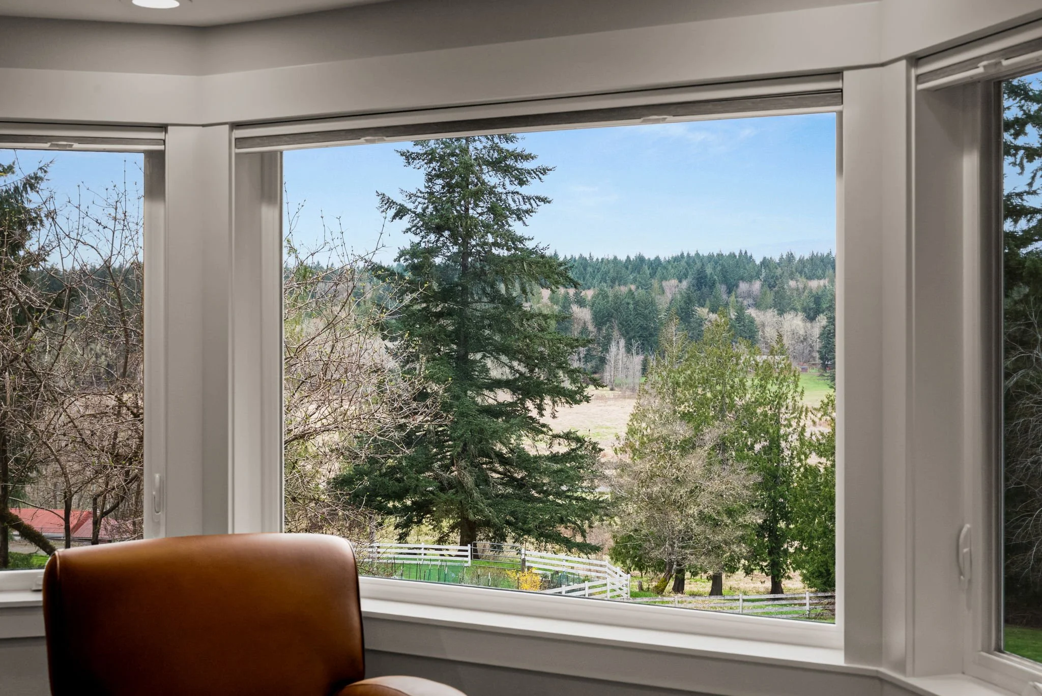 24-web-or-mls-4227 Forest Park St NW, Olympia, WA_Luminate Media_024.jpg