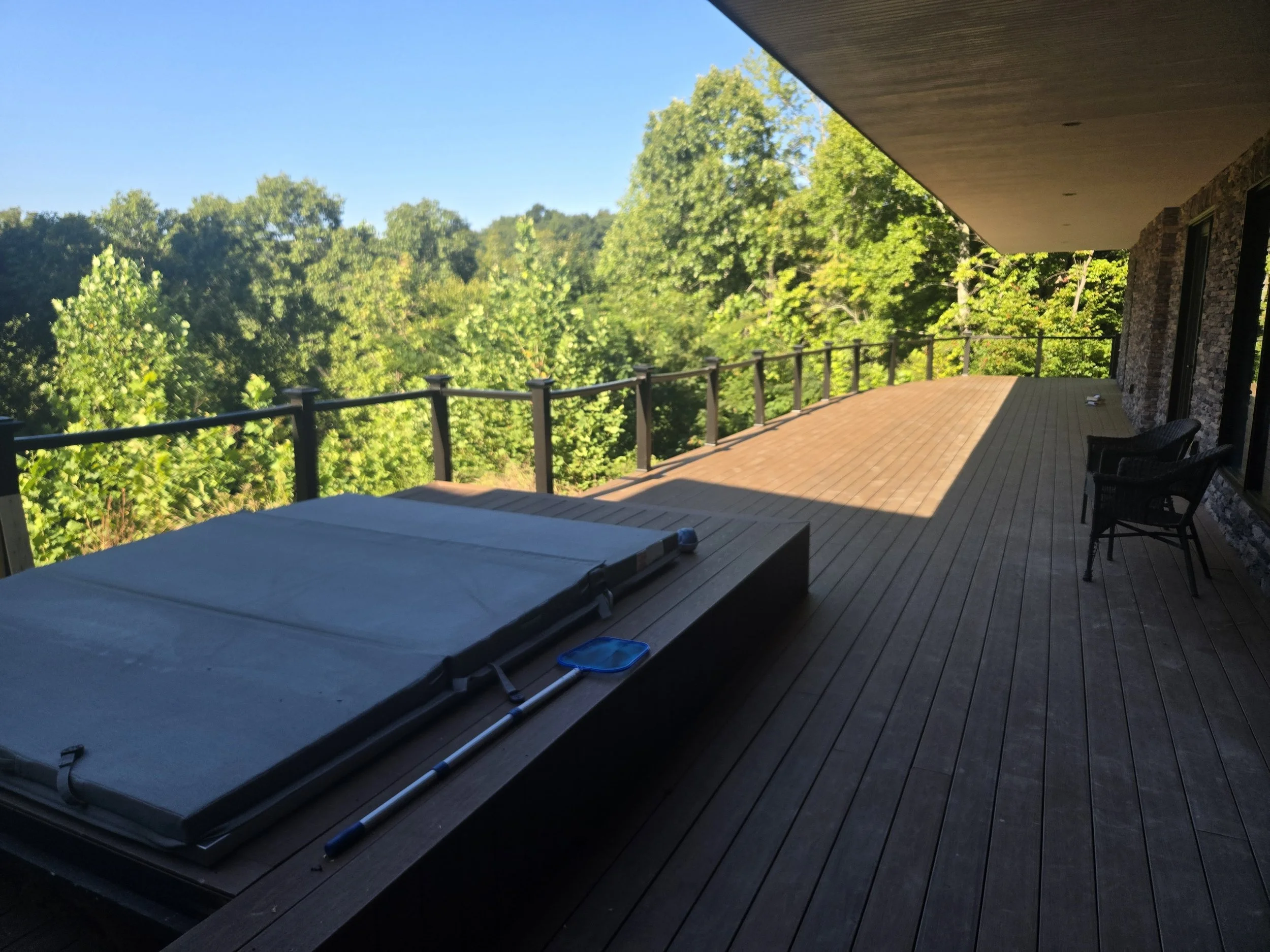 Deck Stainless steel hot tub