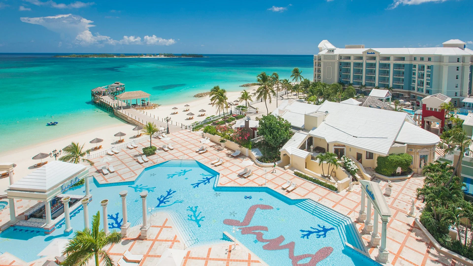 windsong-desktop-mega-resorts-sandals-nassau-images-hero-01-5f7b8fd62d64c.jpg