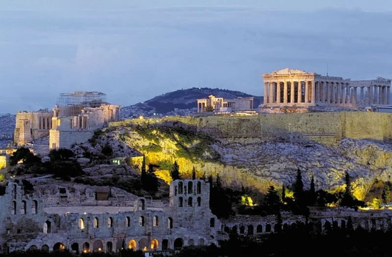 acropolis-panoramica-de-noche.jpg