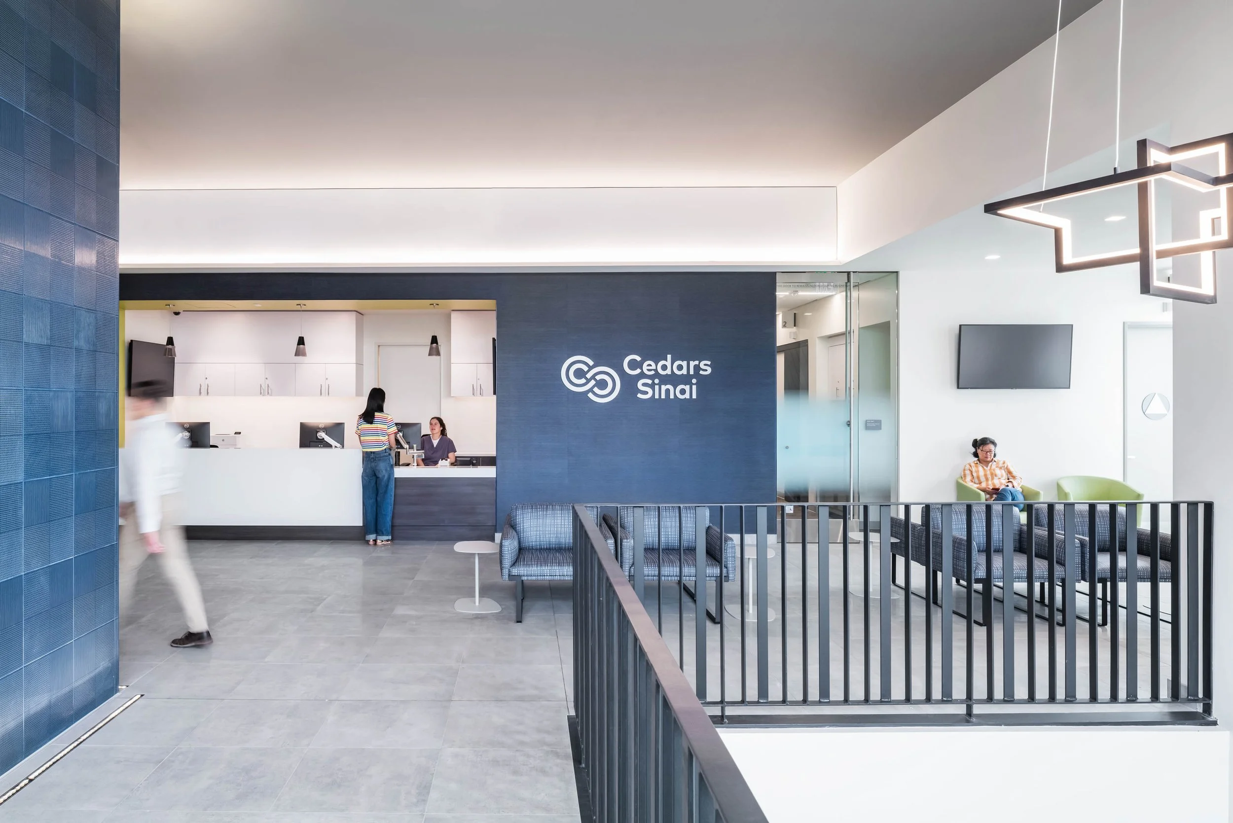 Cedars Hillhurst MOB_Interior_Lobby 4.jpg