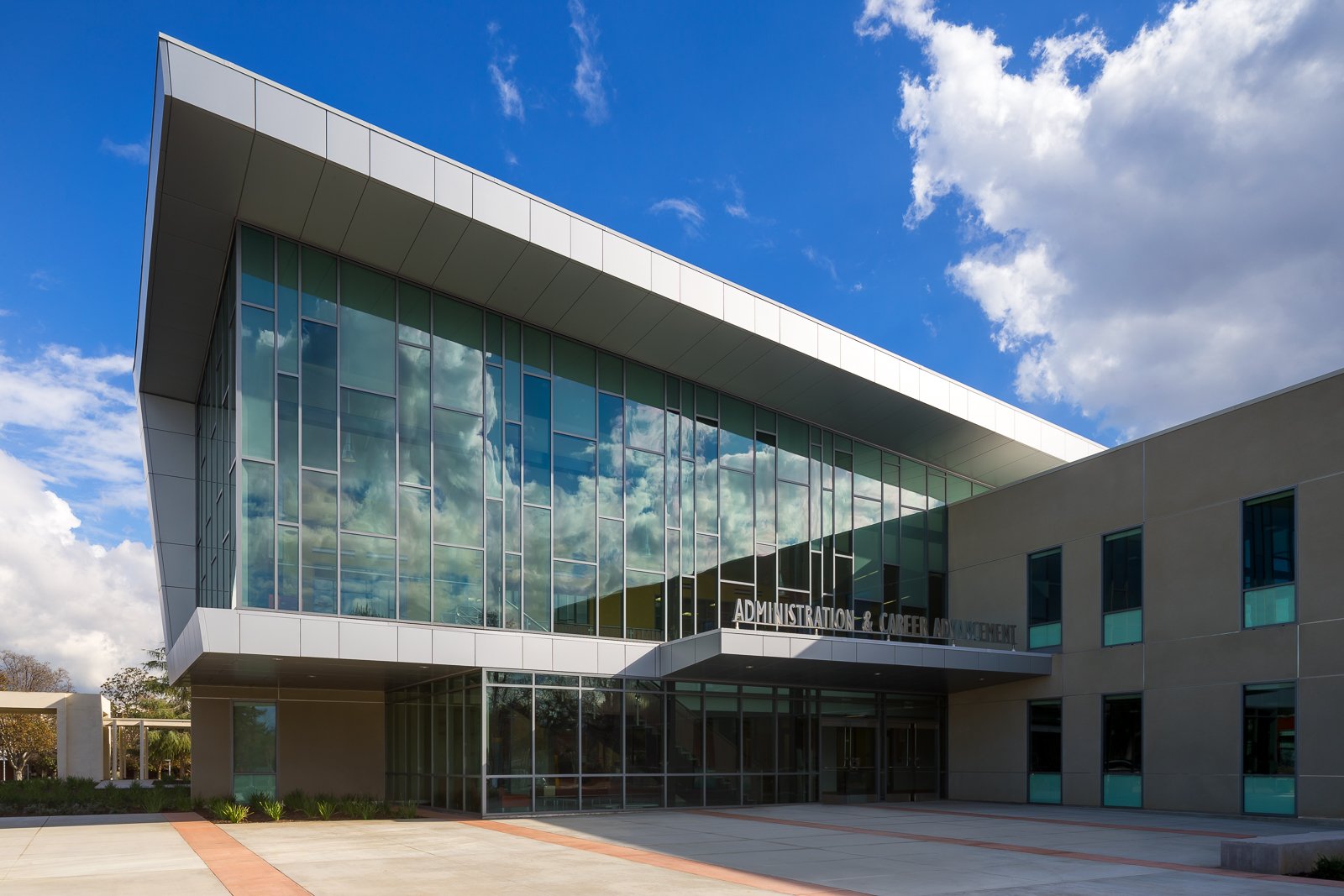  Valley College Valley Glen Gateway Building