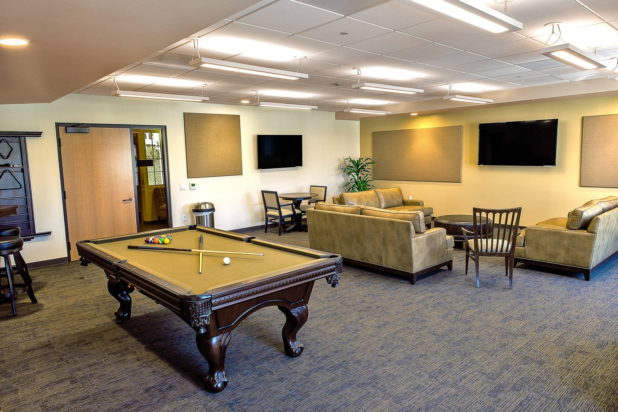 Calabasas Senior Center - Game Room 2 (JPG).jpg