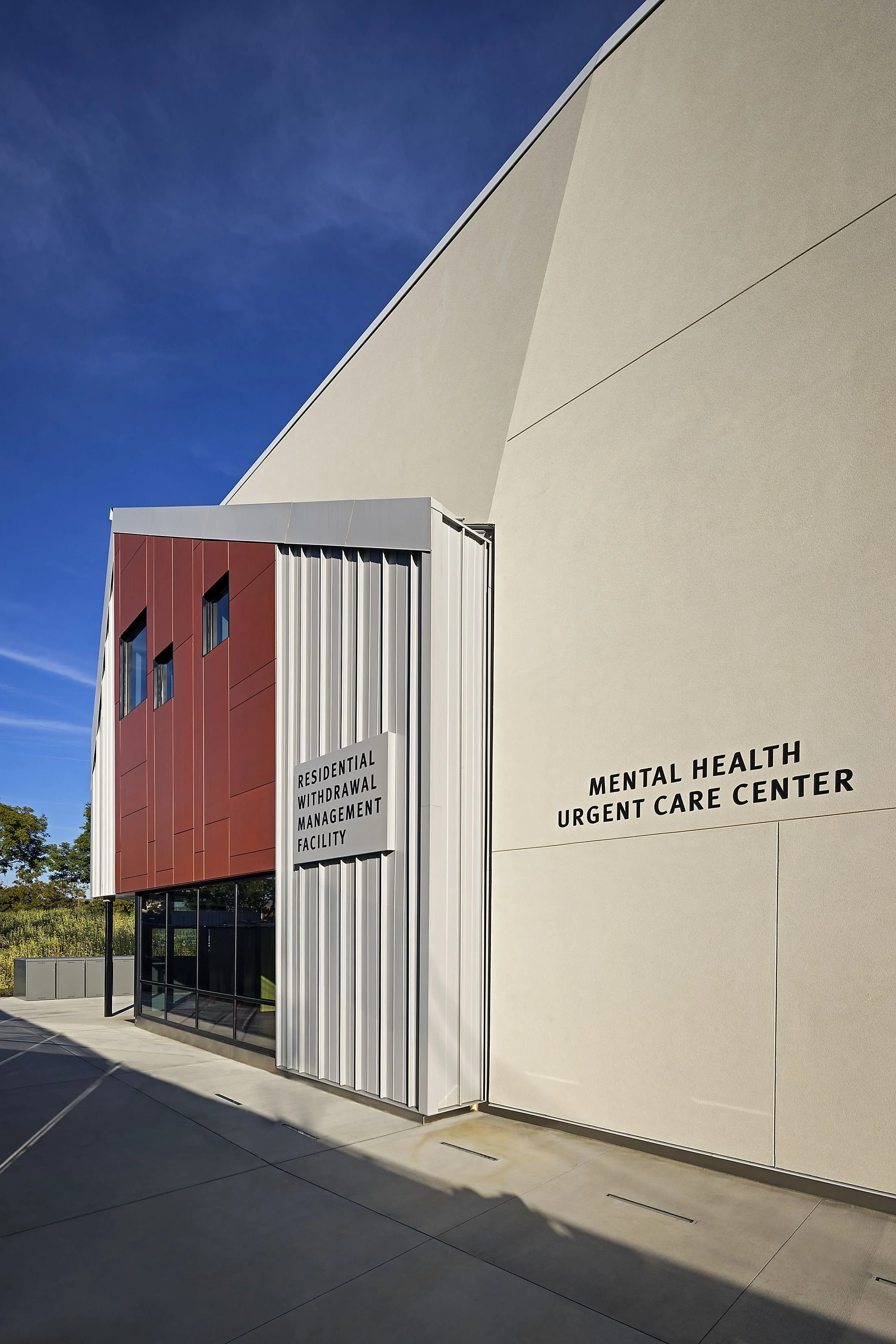 MHUCC_Exterior_Signage.jpg