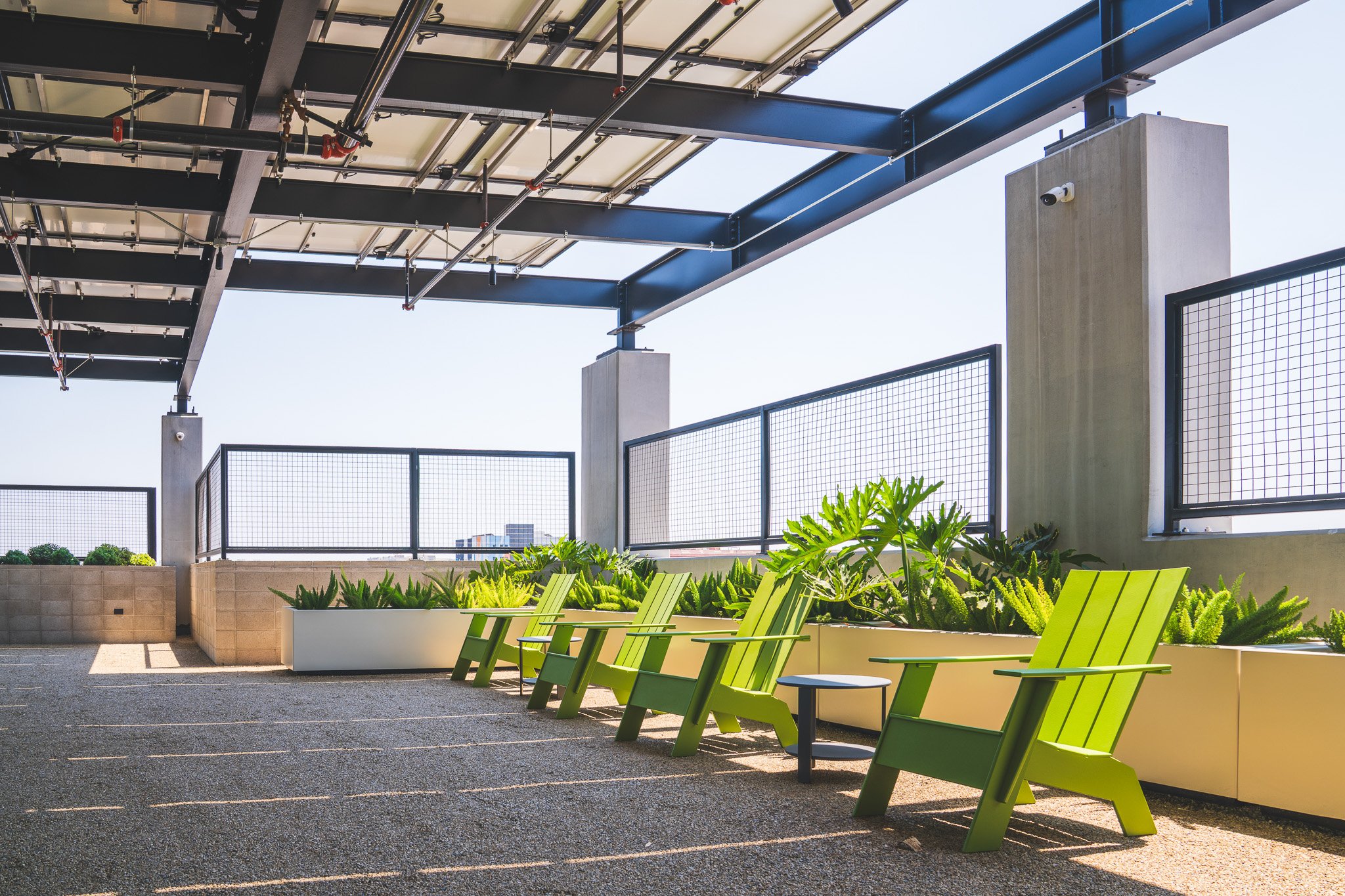 600 San Pedro_Exterior_Rooftop Seating 2.jpg
